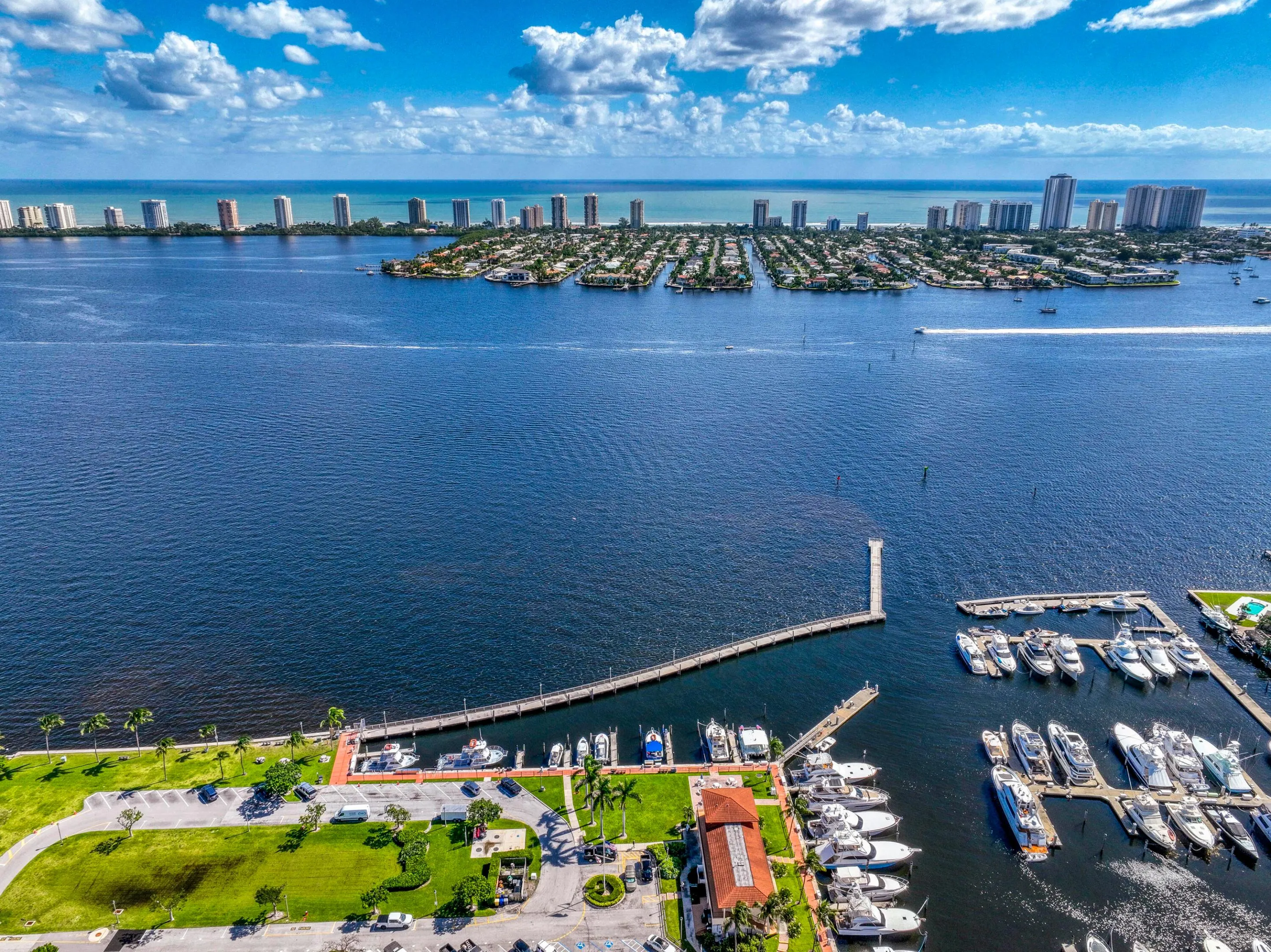 220 Lake Shore Drive #1207