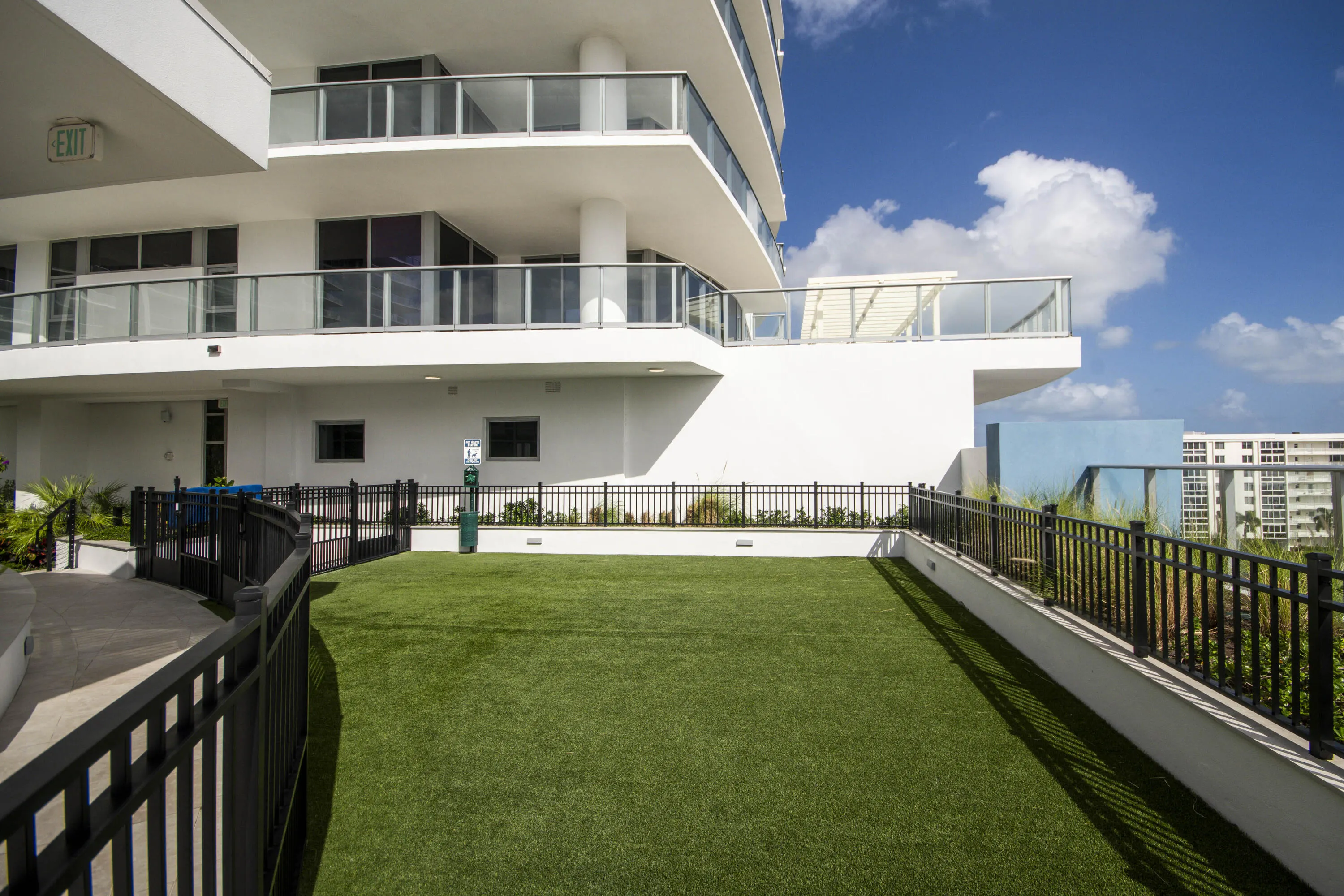220 Lake Shore Drive #1207