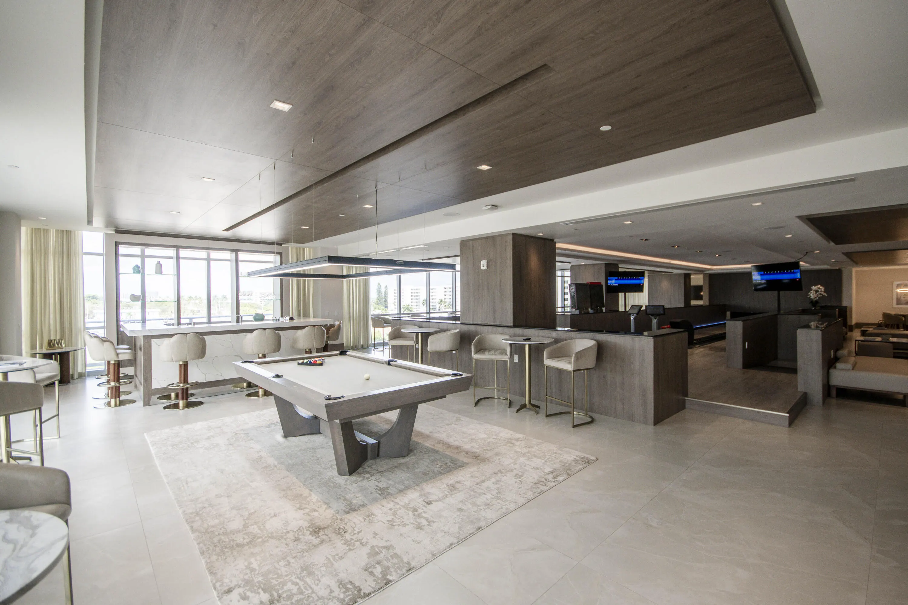 220 Lake Shore Drive #1207