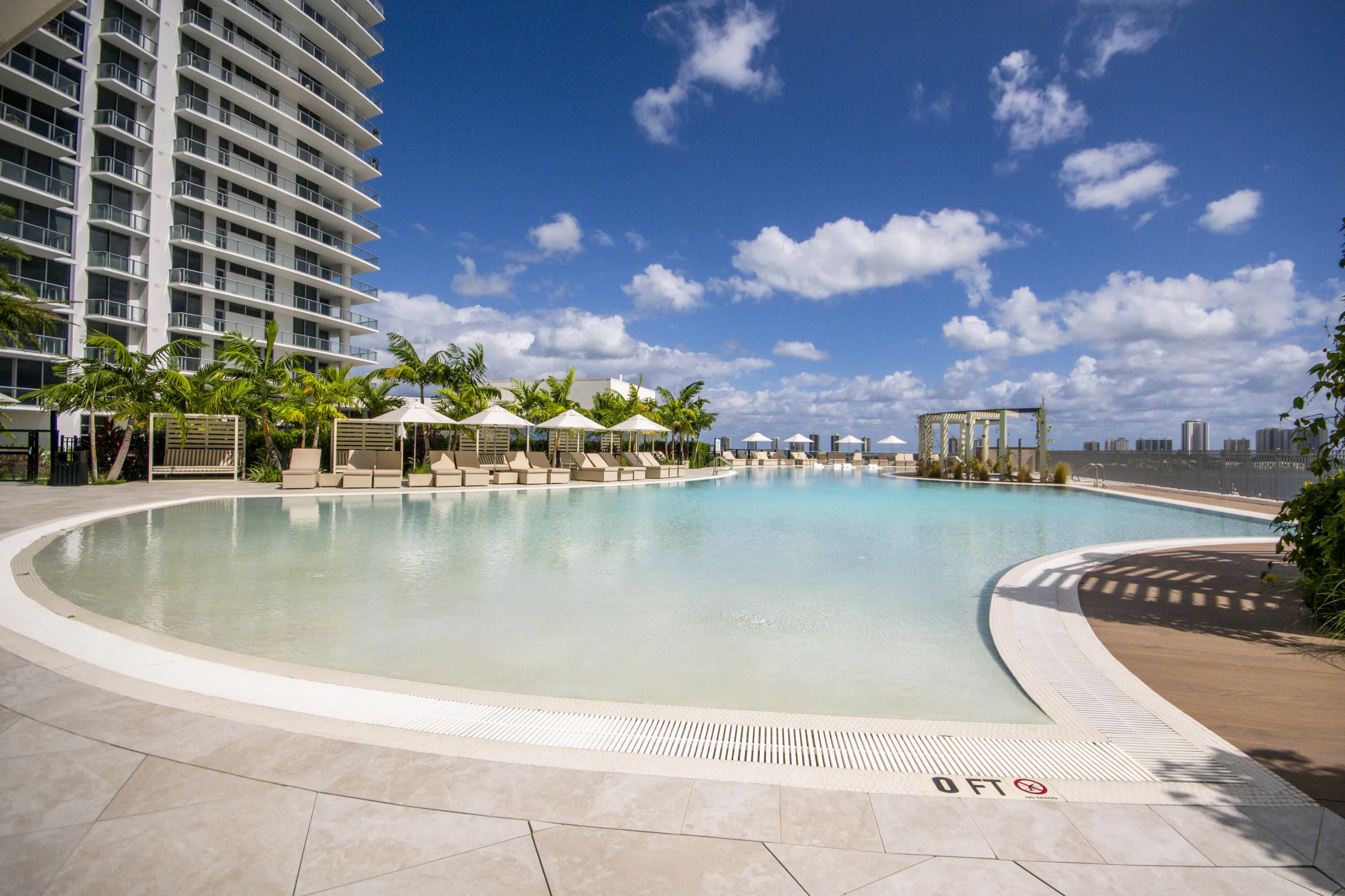 220 Lake Shore Drive #1207