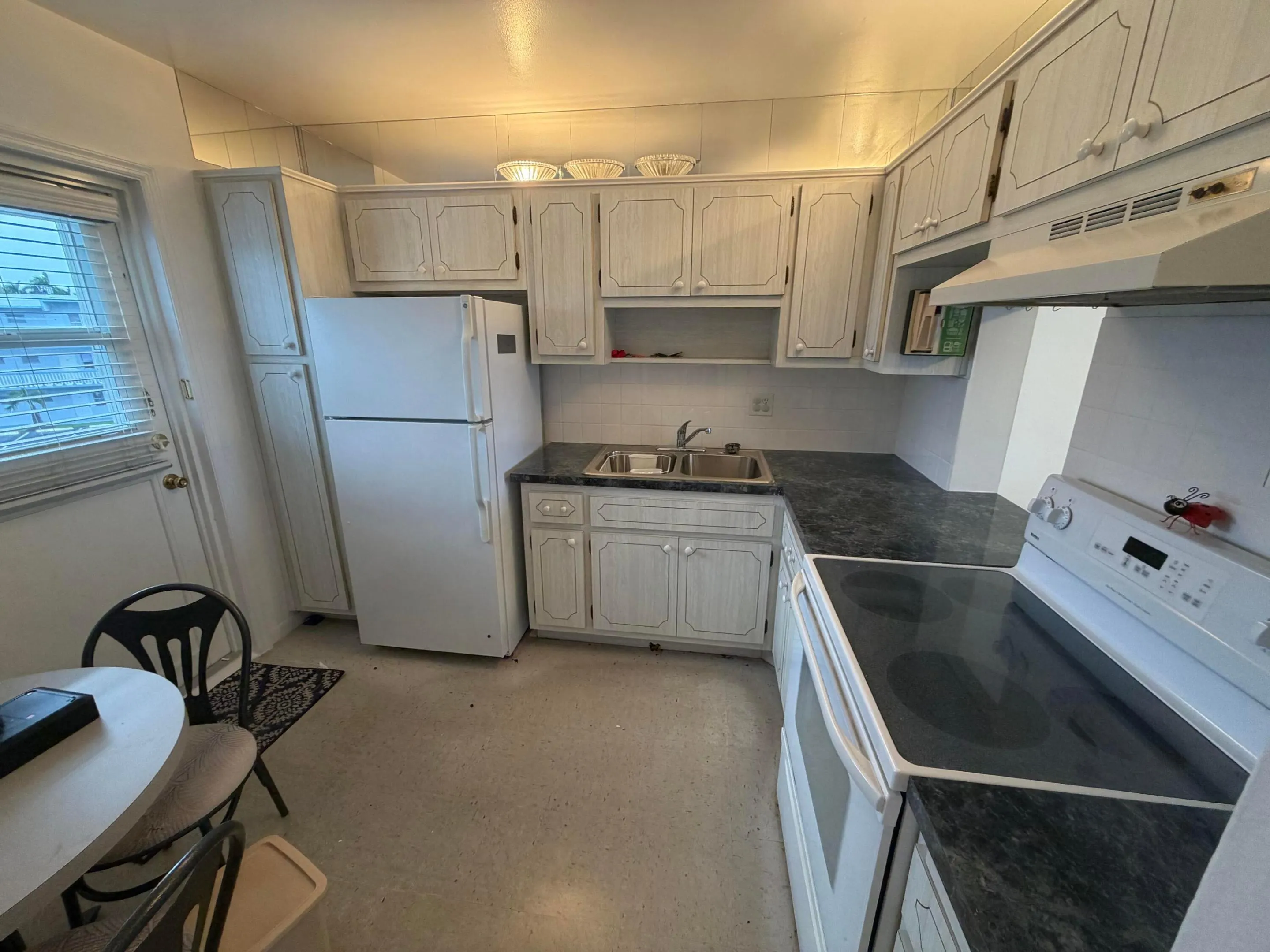 2223 PARK Lane #312