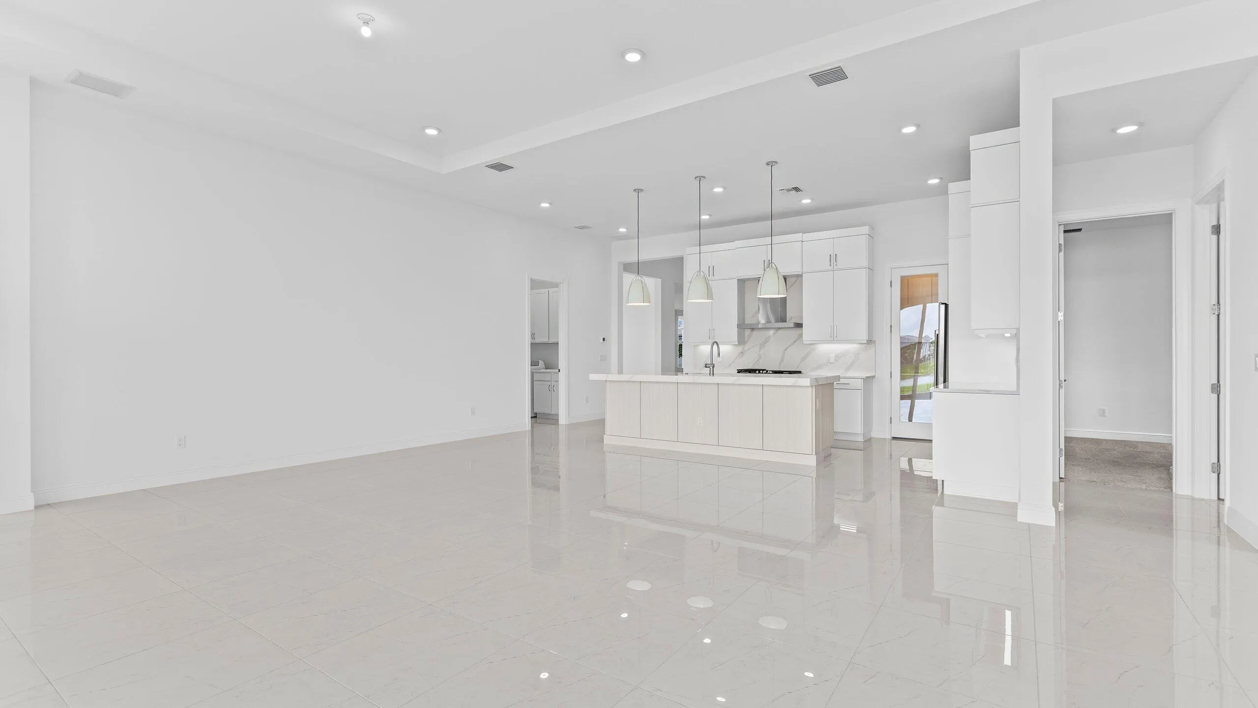 5362 Saint Armands Way