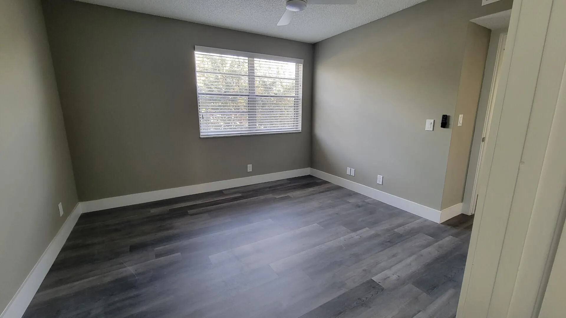 3766 N UNIVERSITY Drive #M-8