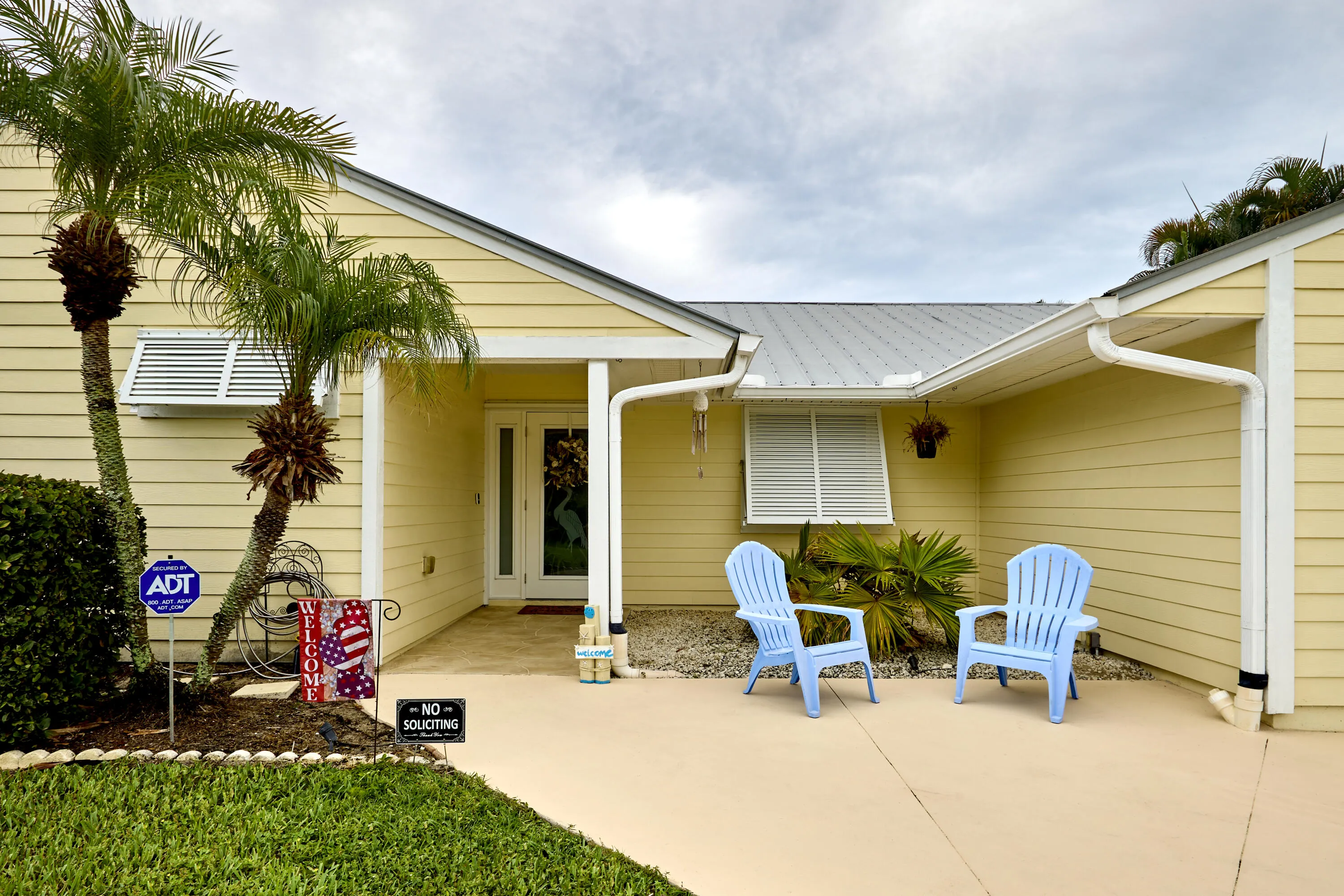 2485 NE 16TH Court