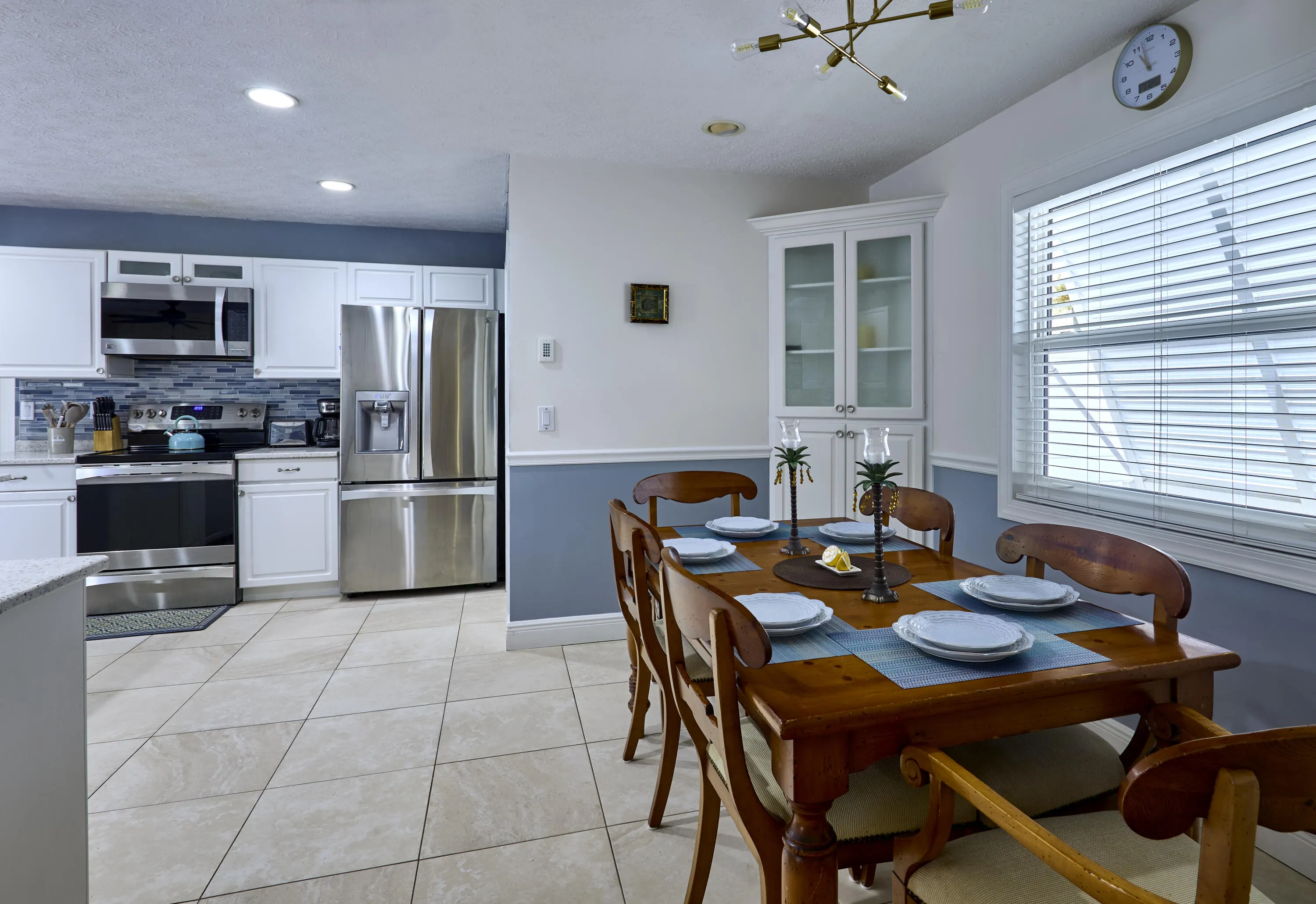 2485 NE 16TH Court