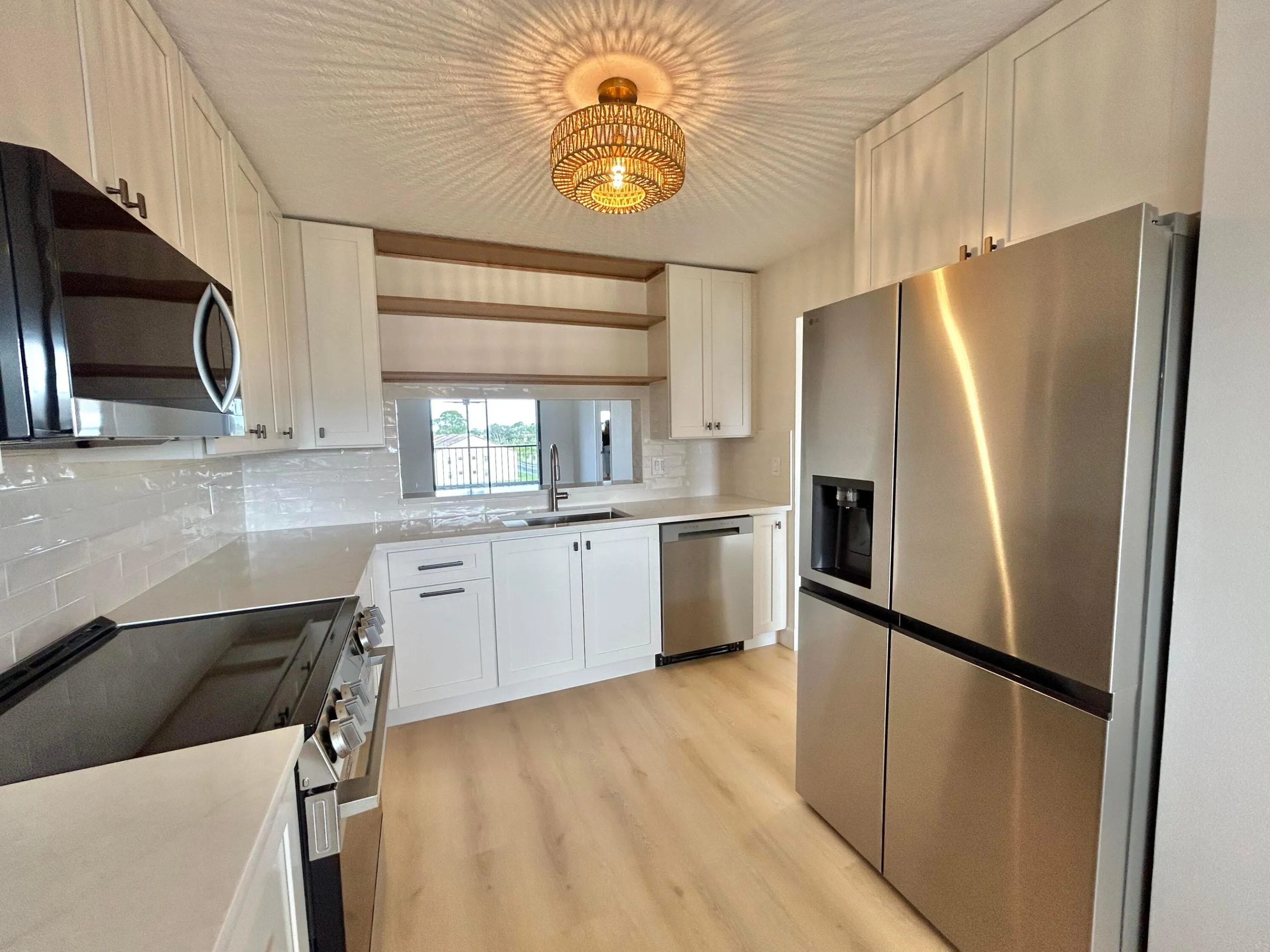 4725 LUCERNE LAKES Boulevard E #413