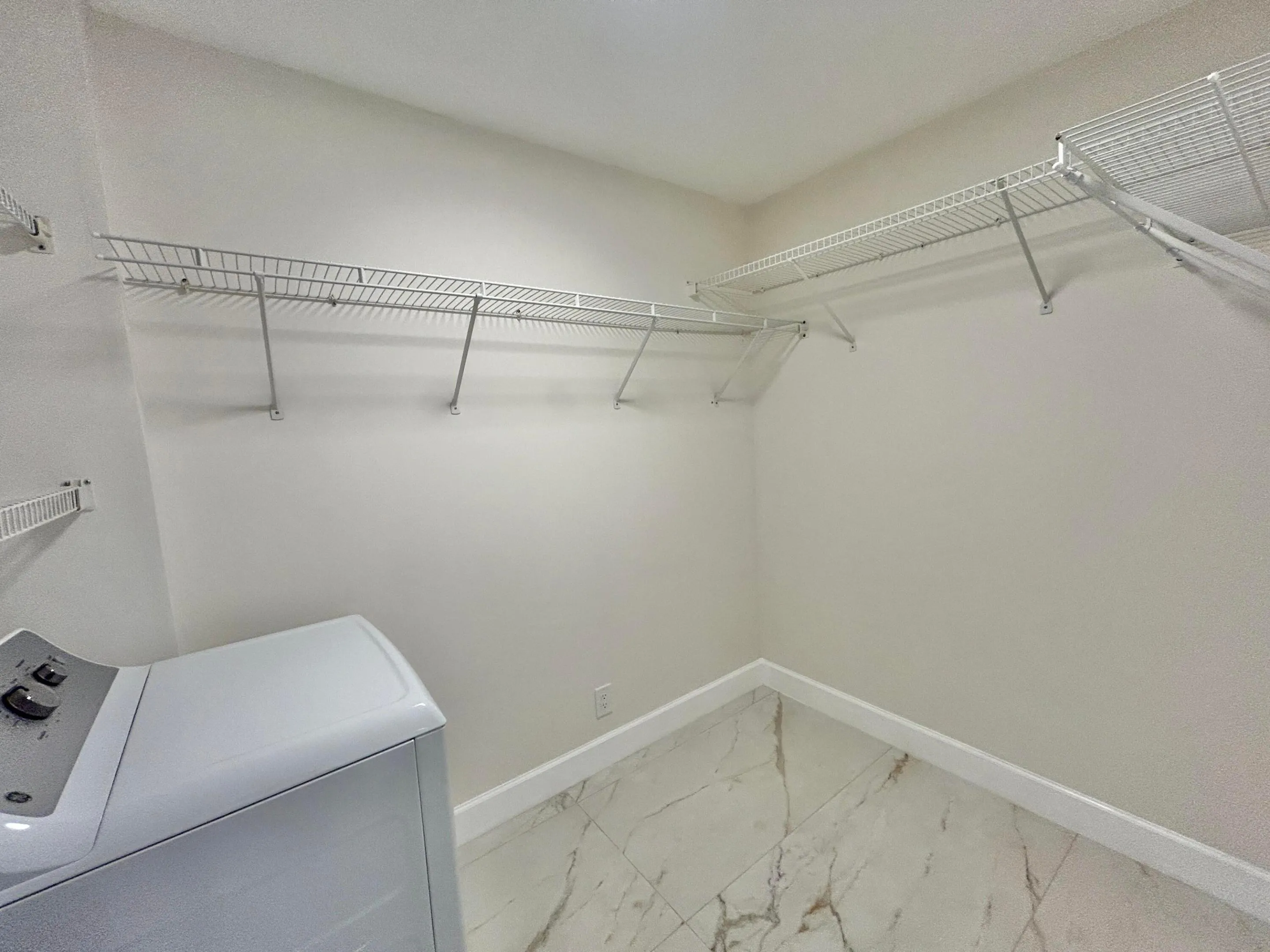 4725 LUCERNE LAKES Boulevard E #413