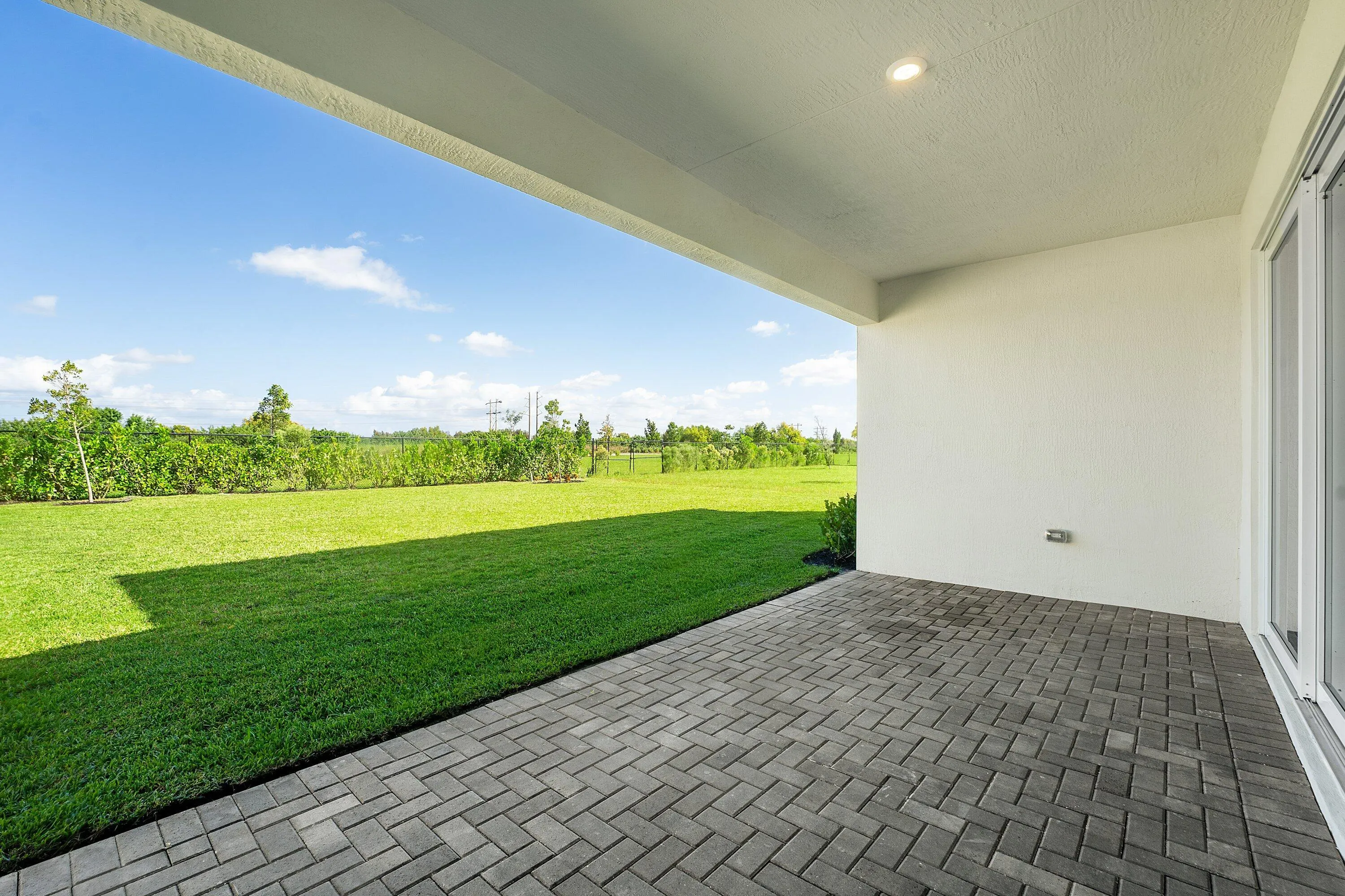 19081 WOOD STORK Way