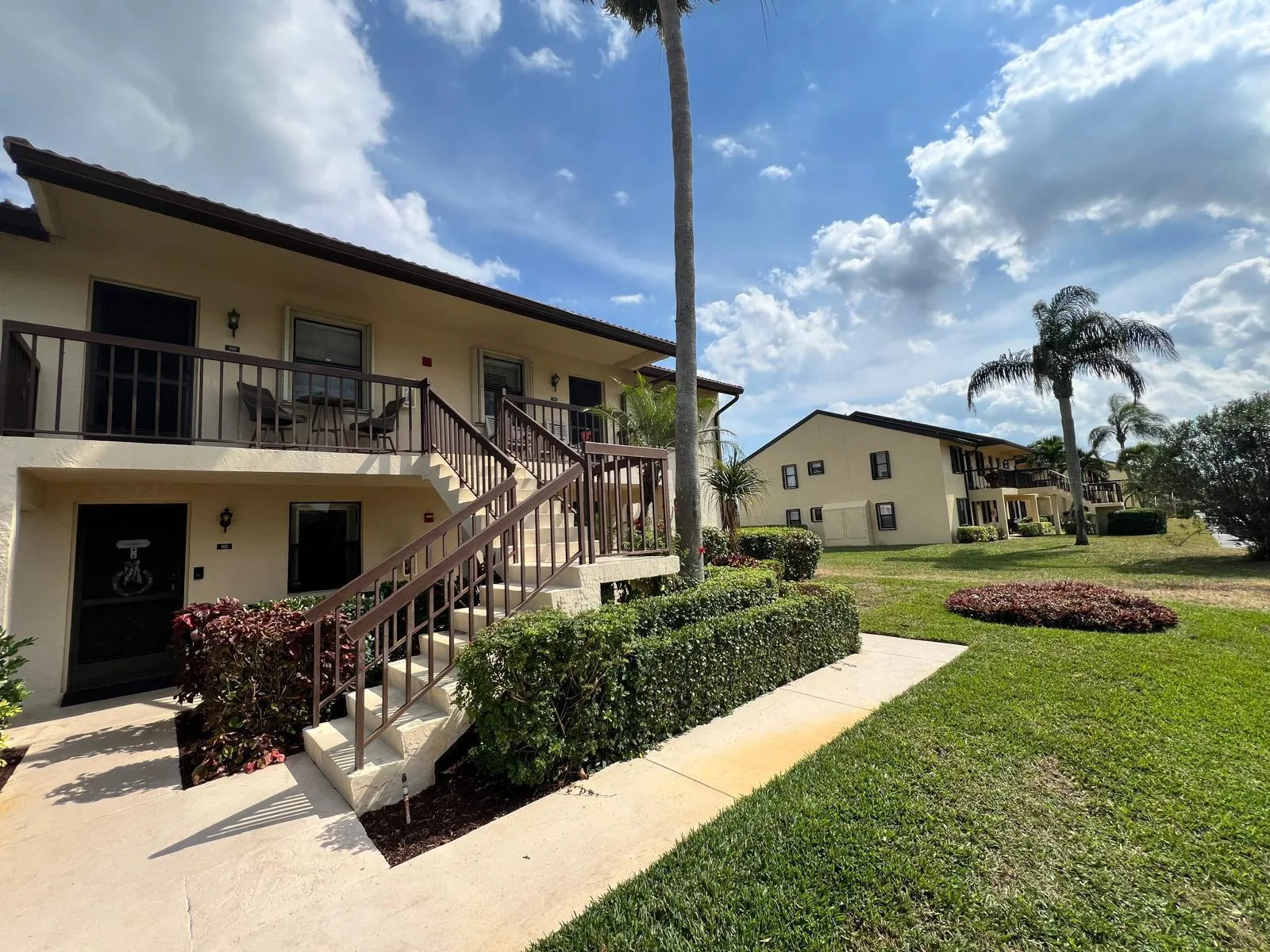 4682 LUCERNE LAKES Boulevard E #206