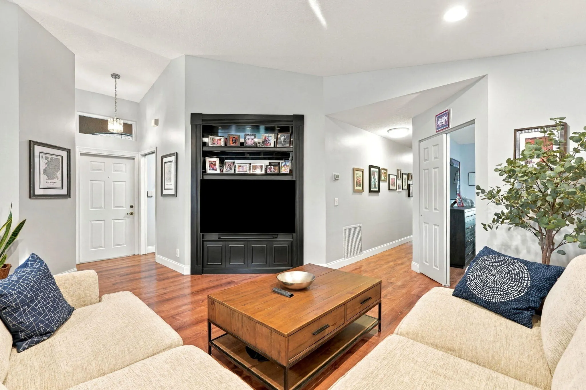 11589 AUGUSTUS Drive