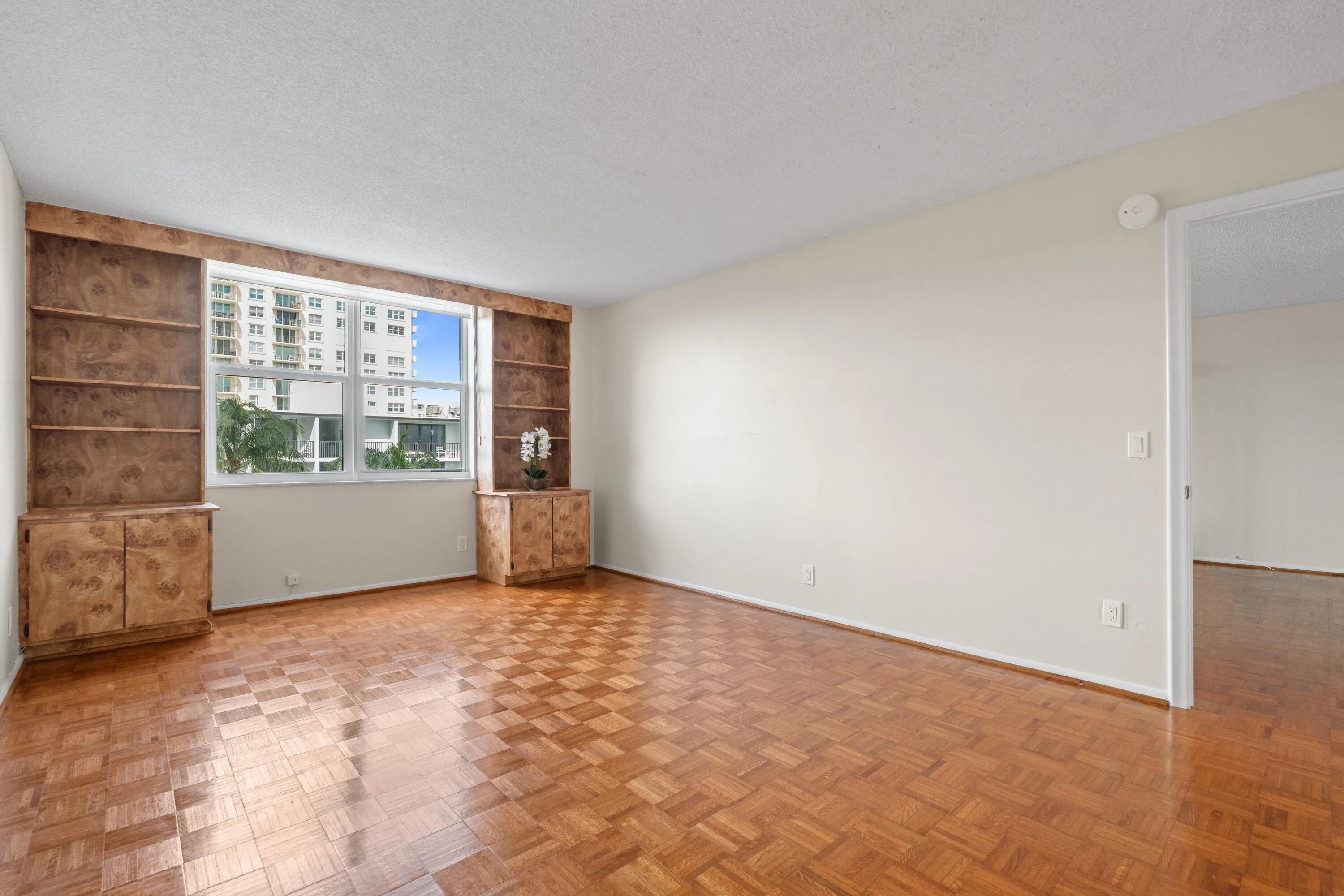 2000 S OCEAN Boulevard #3D