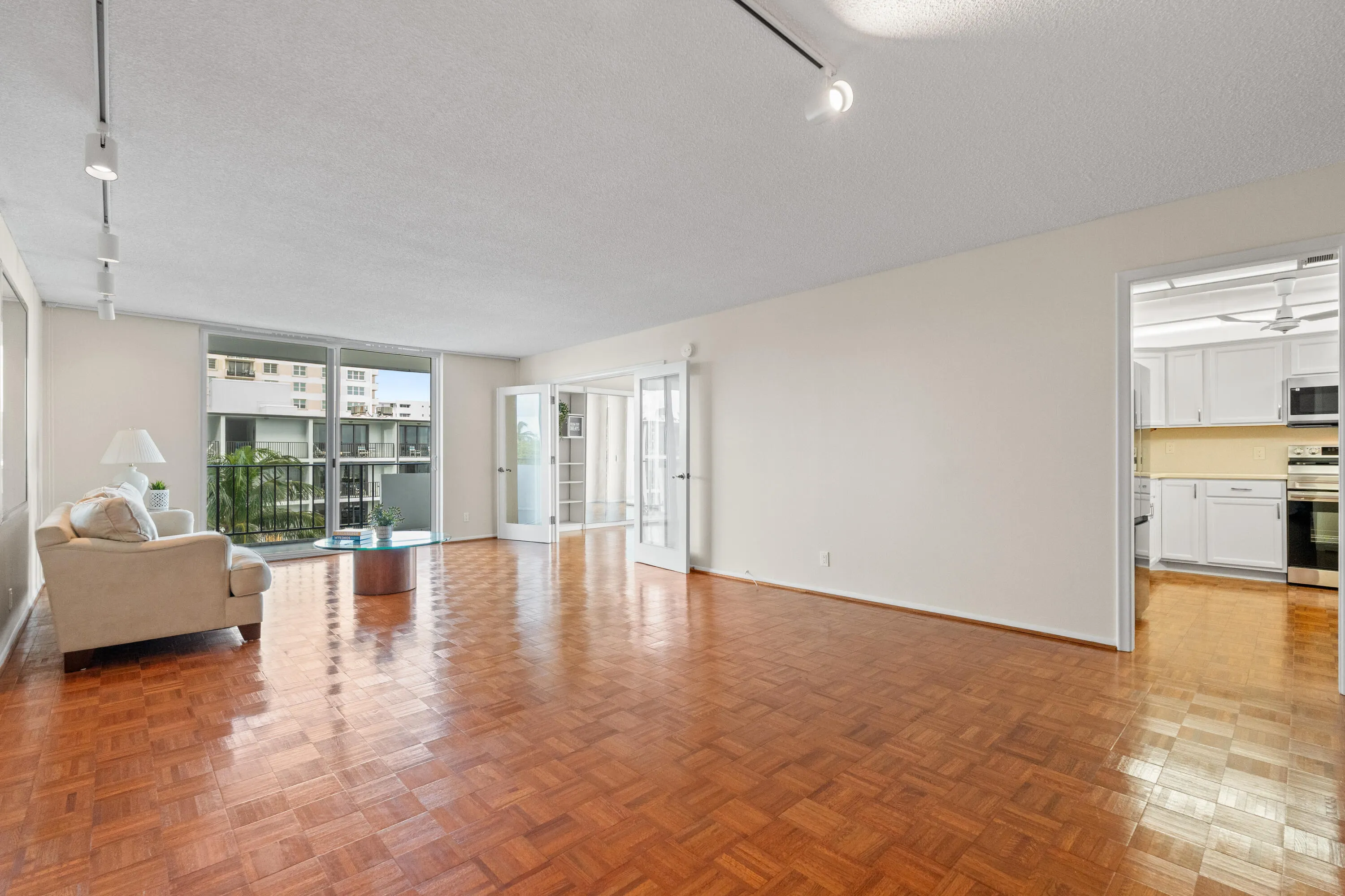 2000 S OCEAN Boulevard #3D