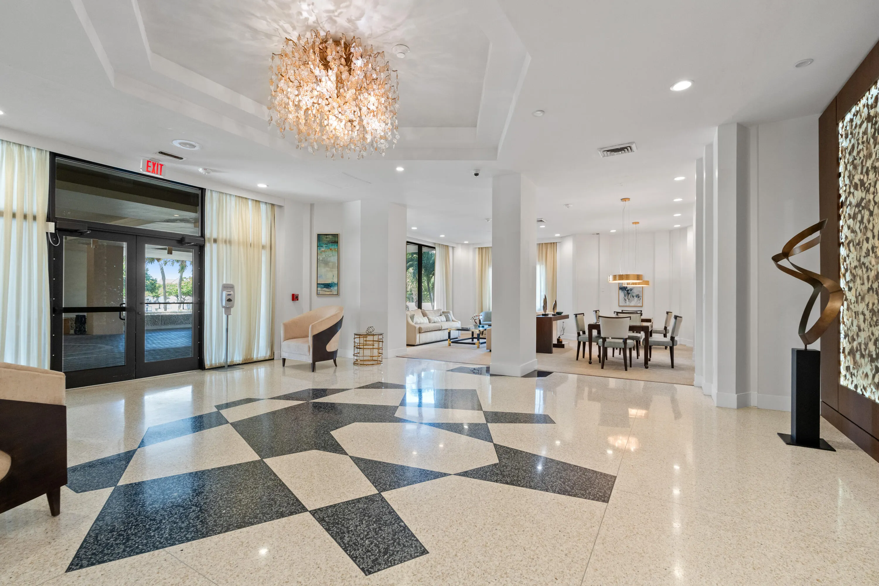2000 S OCEAN Boulevard #3D