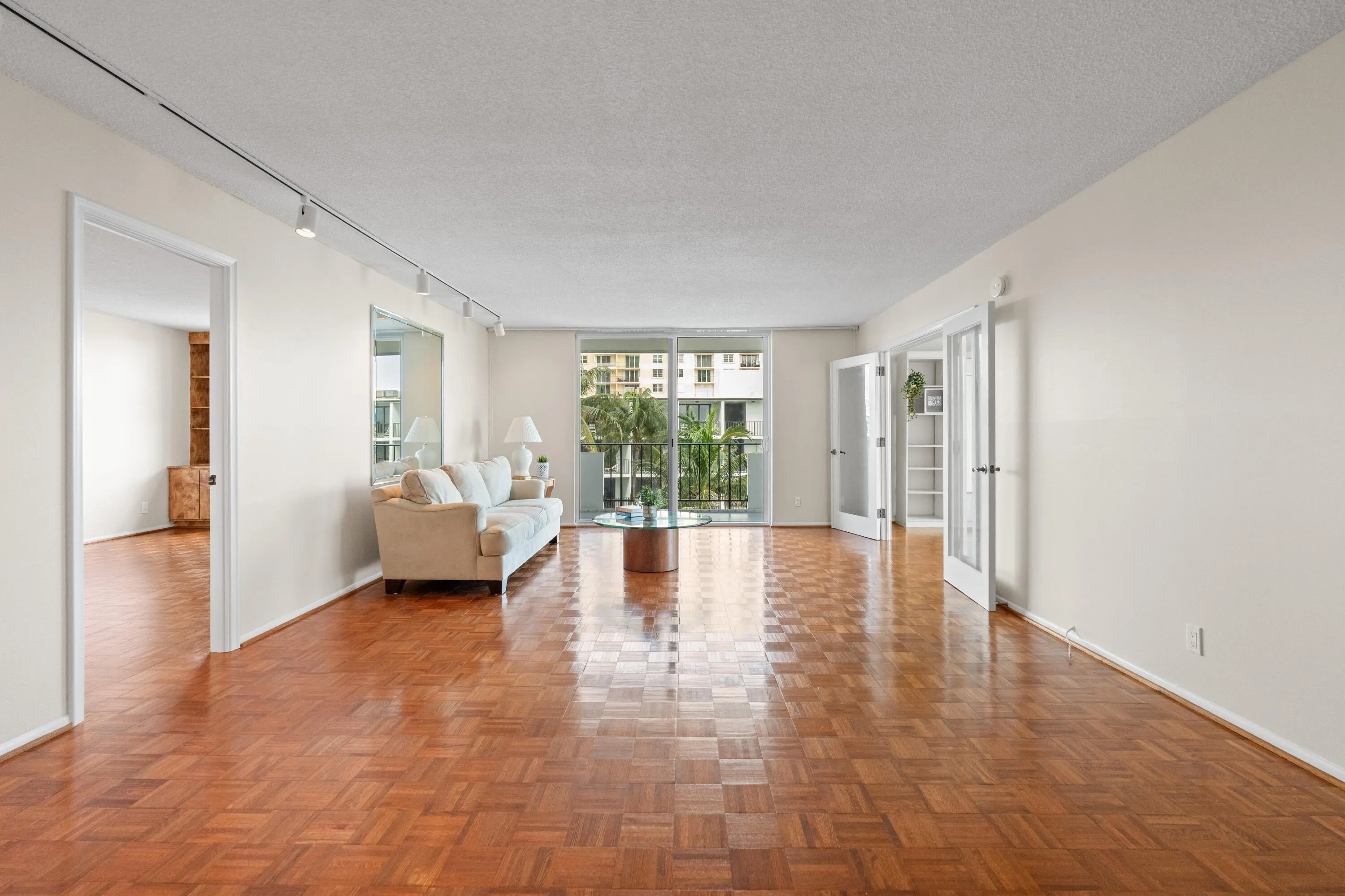 2000 S OCEAN Boulevard #3D