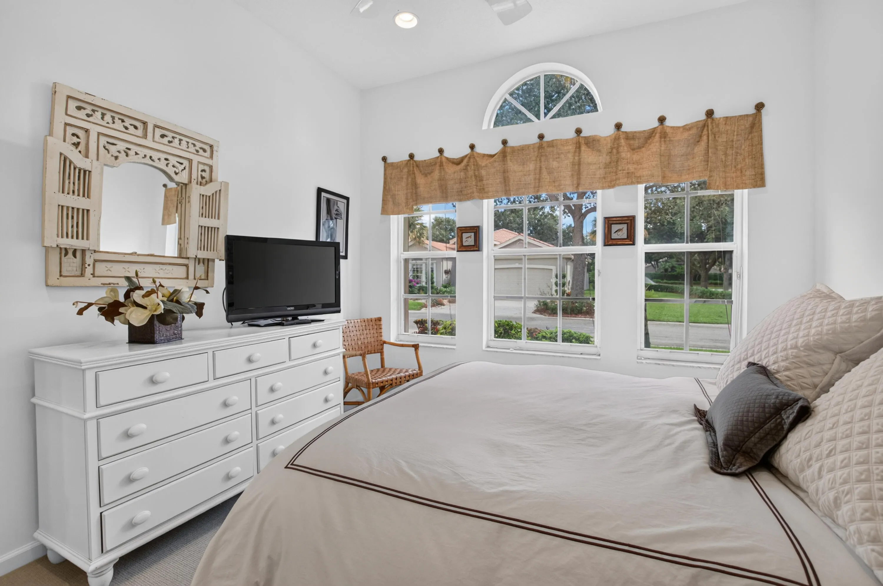 13577 Morocca Lake Lane
