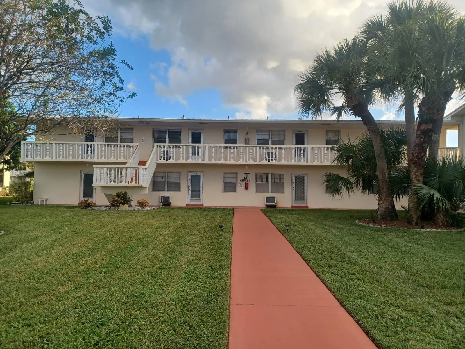 236 Norwich J