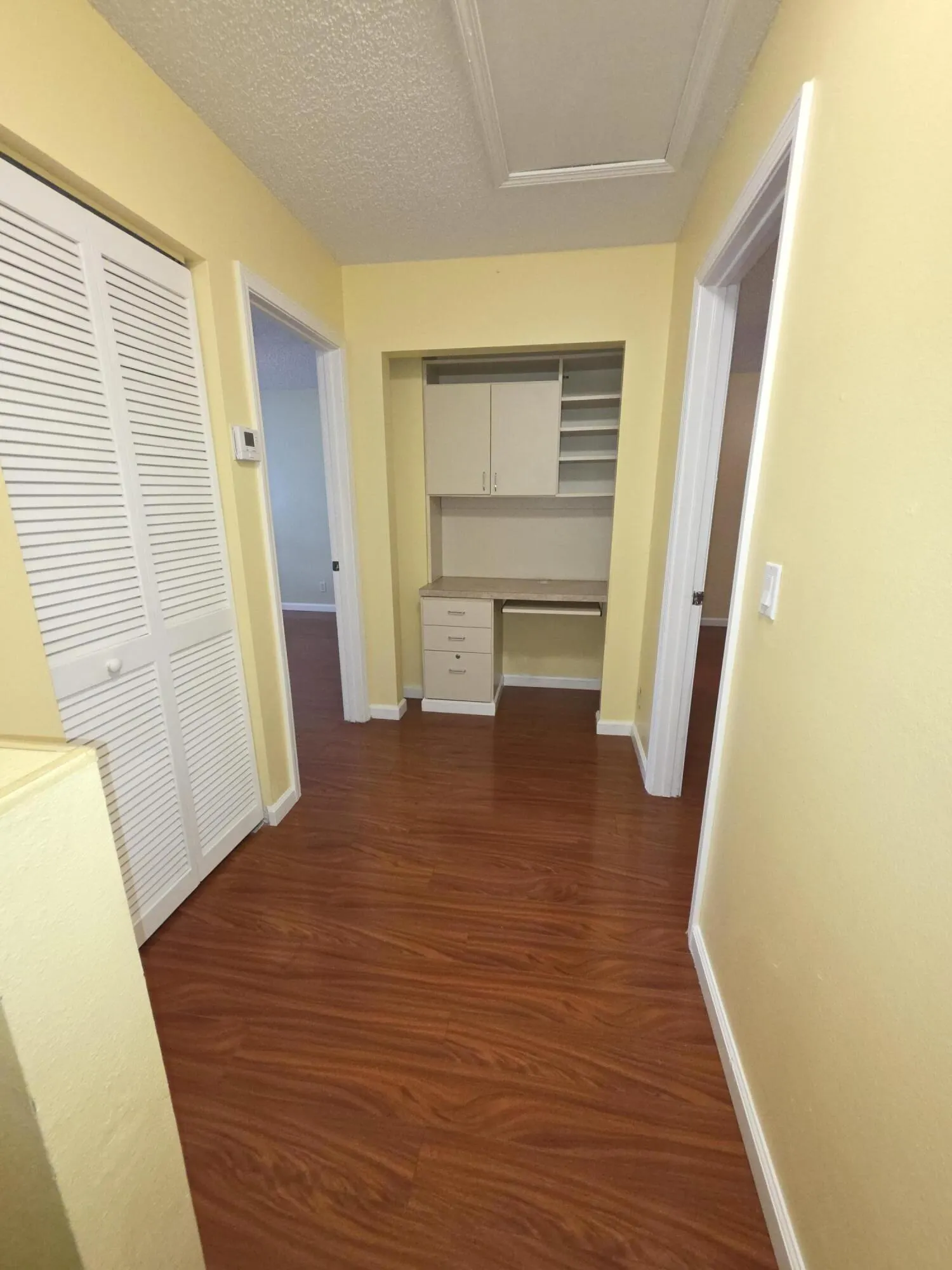 6004 N GOLDEN BEAUTY Lane #6004