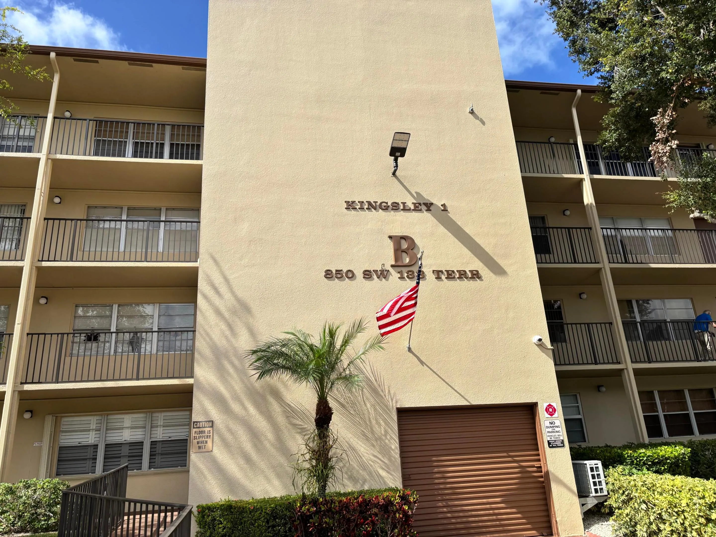 850 SW 133RD Terrace #309B
