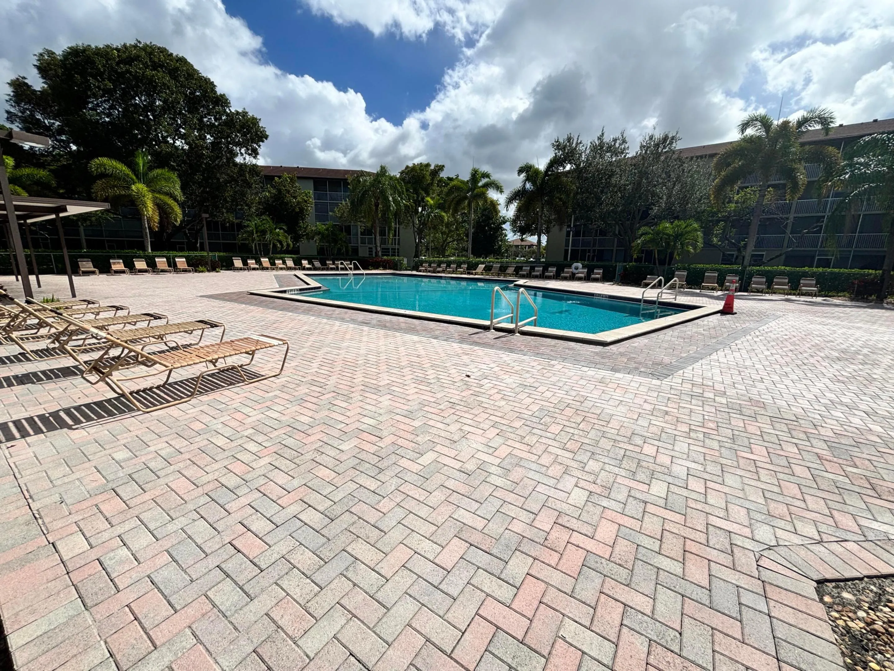 850 SW 133RD Terrace #309B