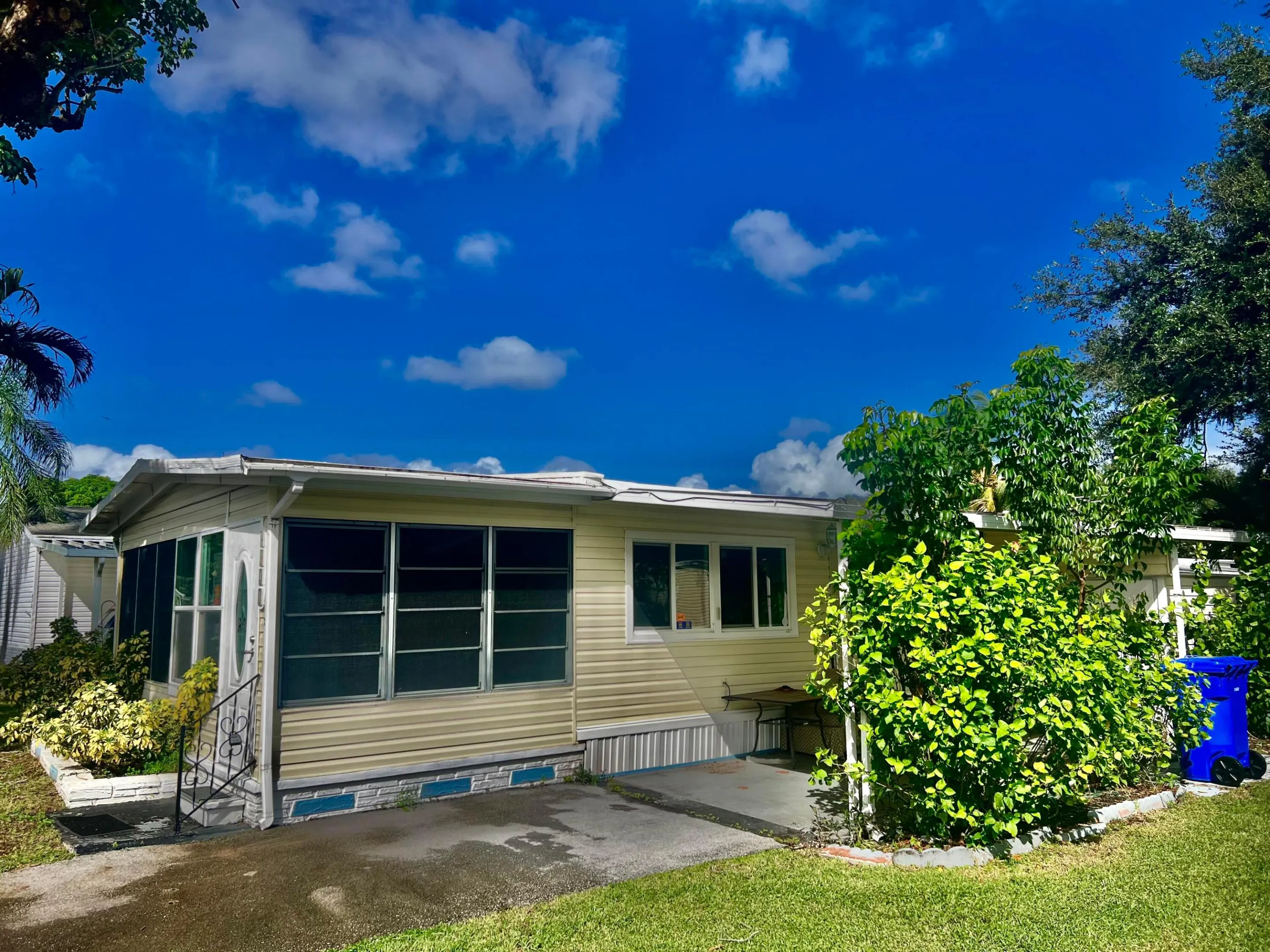 4521 NW 69th Court #lot H10