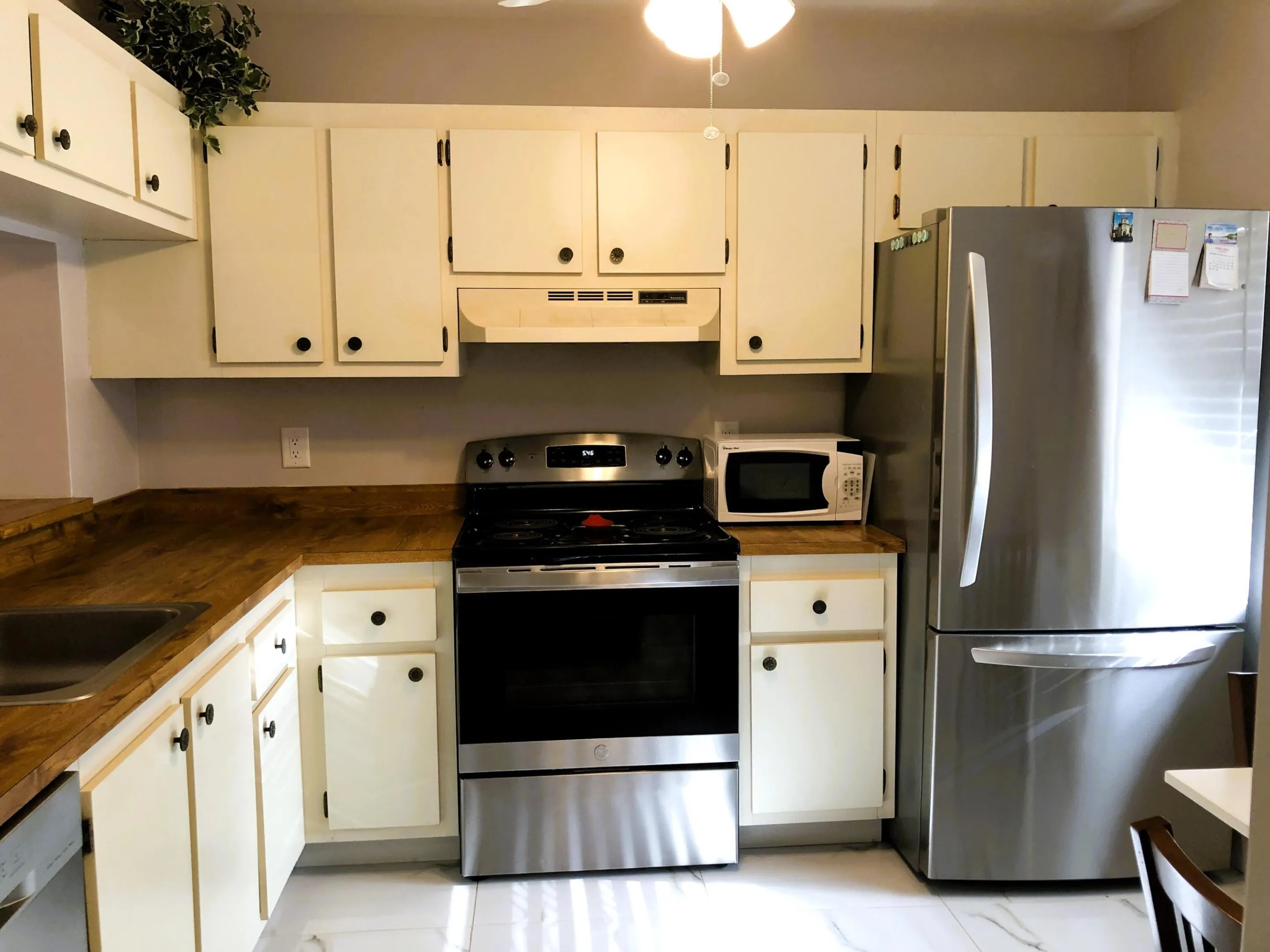 4570 LUCERNE LAKES Boulevard E #105