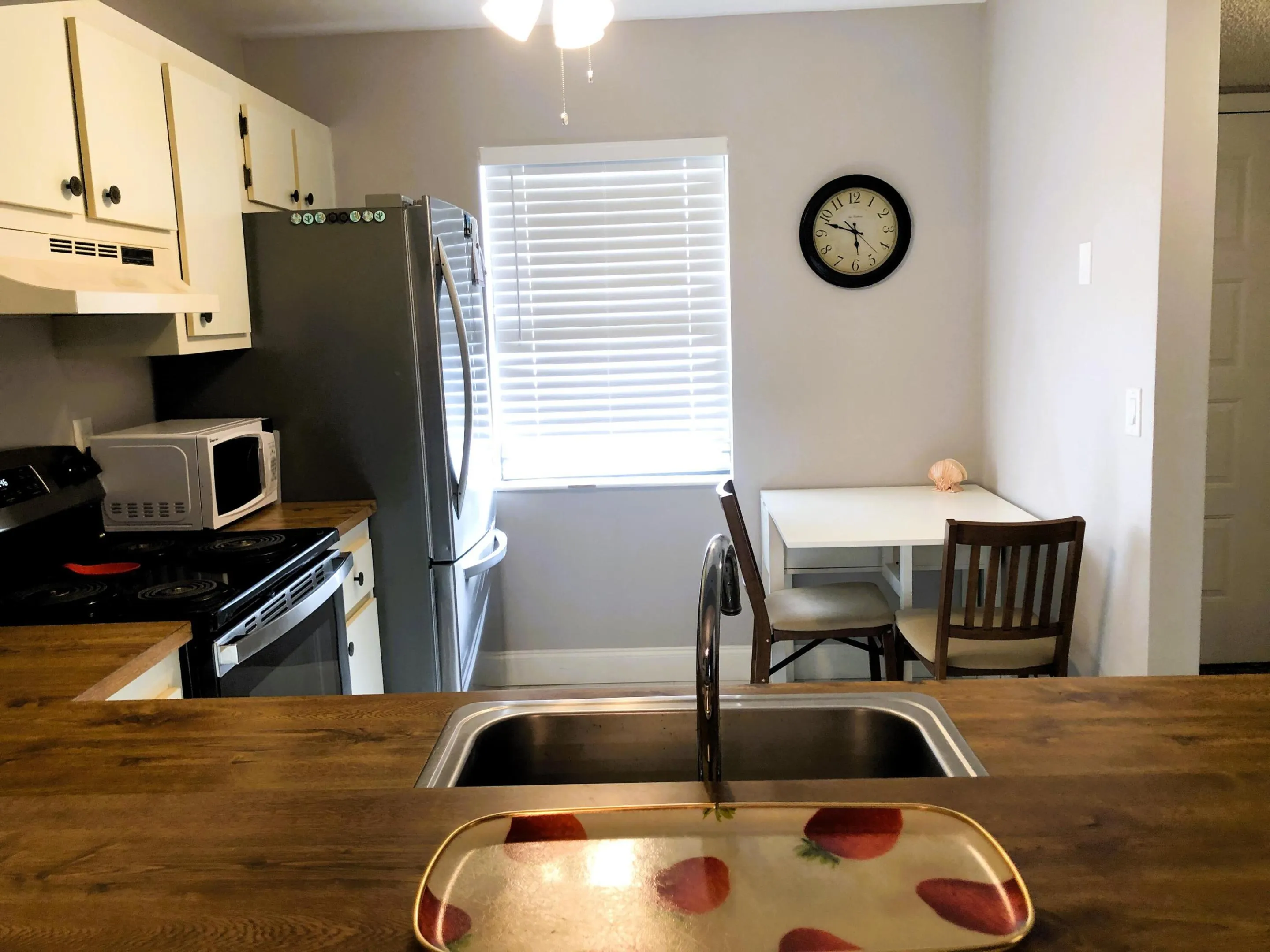4570 LUCERNE LAKES Boulevard E #105