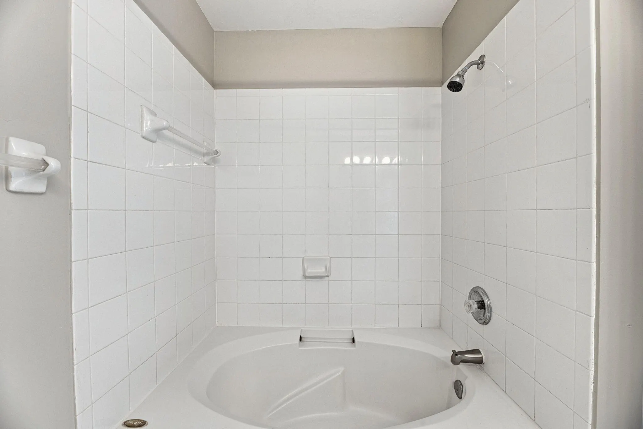 4728 SW 13TH Place