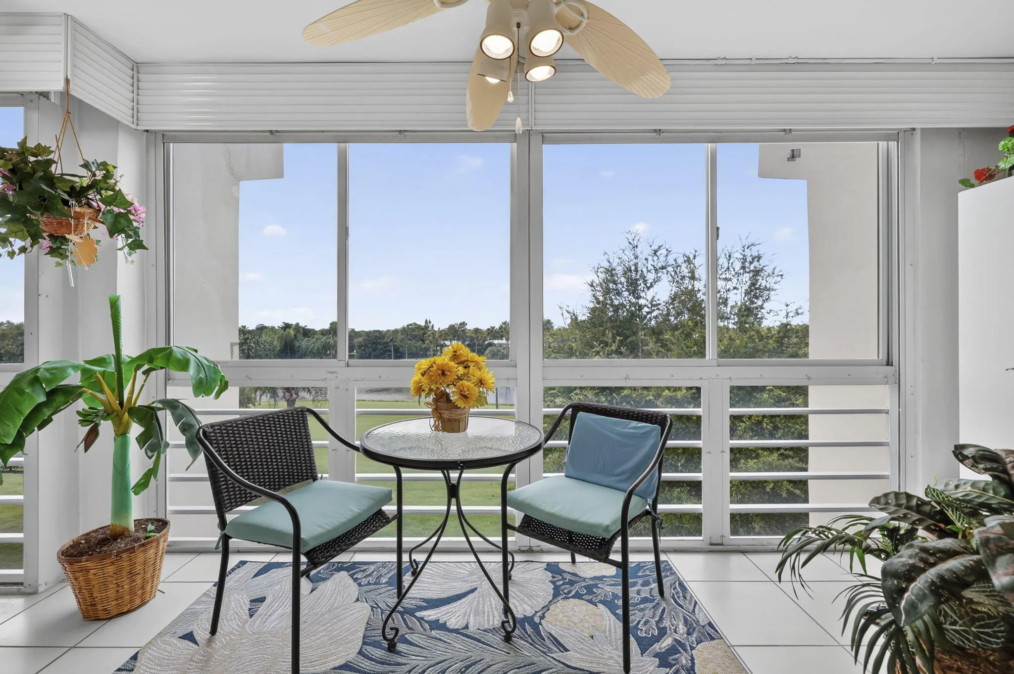 3959 Via Poinciana #506