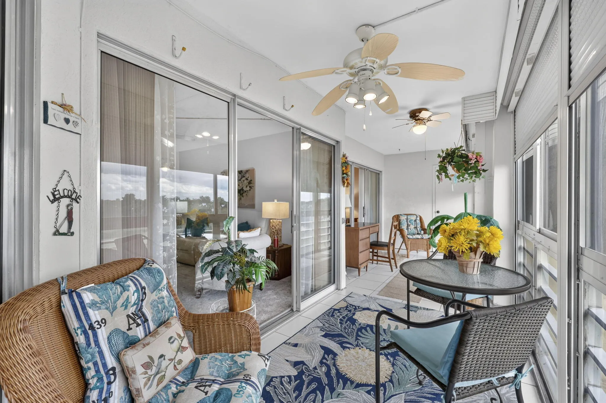 3959 Via Poinciana #506