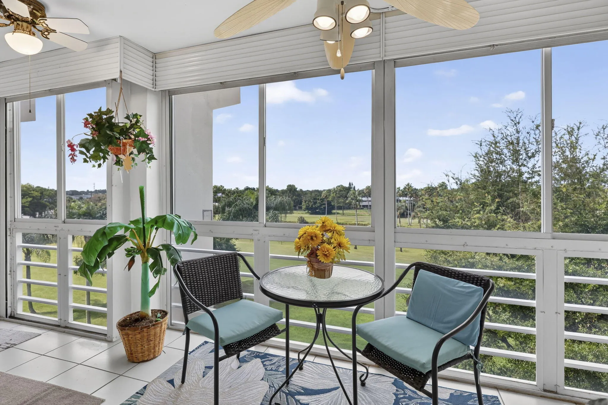 3959 Via Poinciana #506