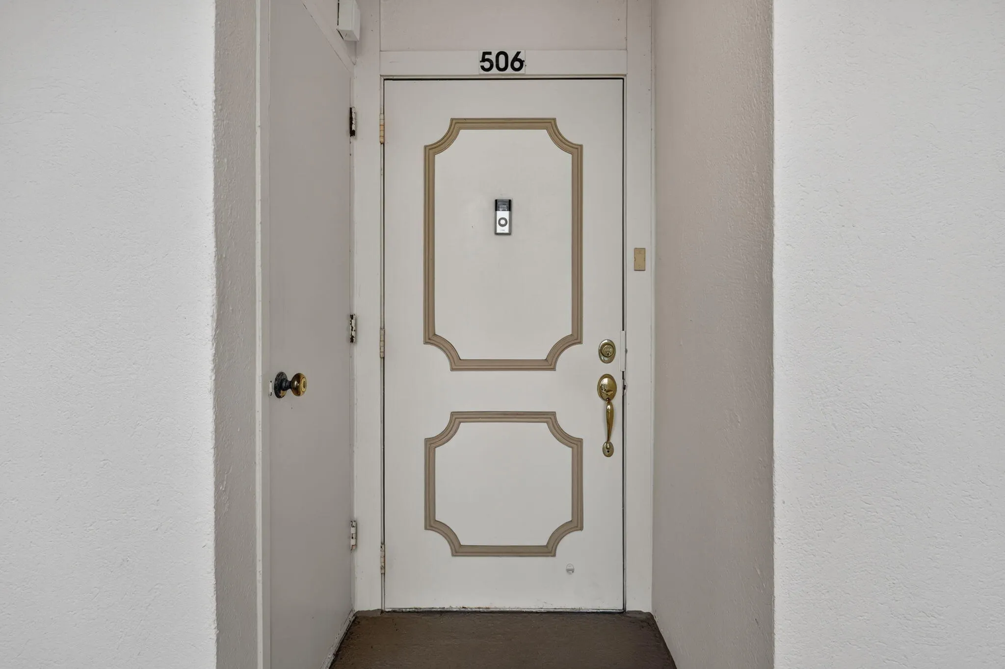 3959 Via Poinciana #506