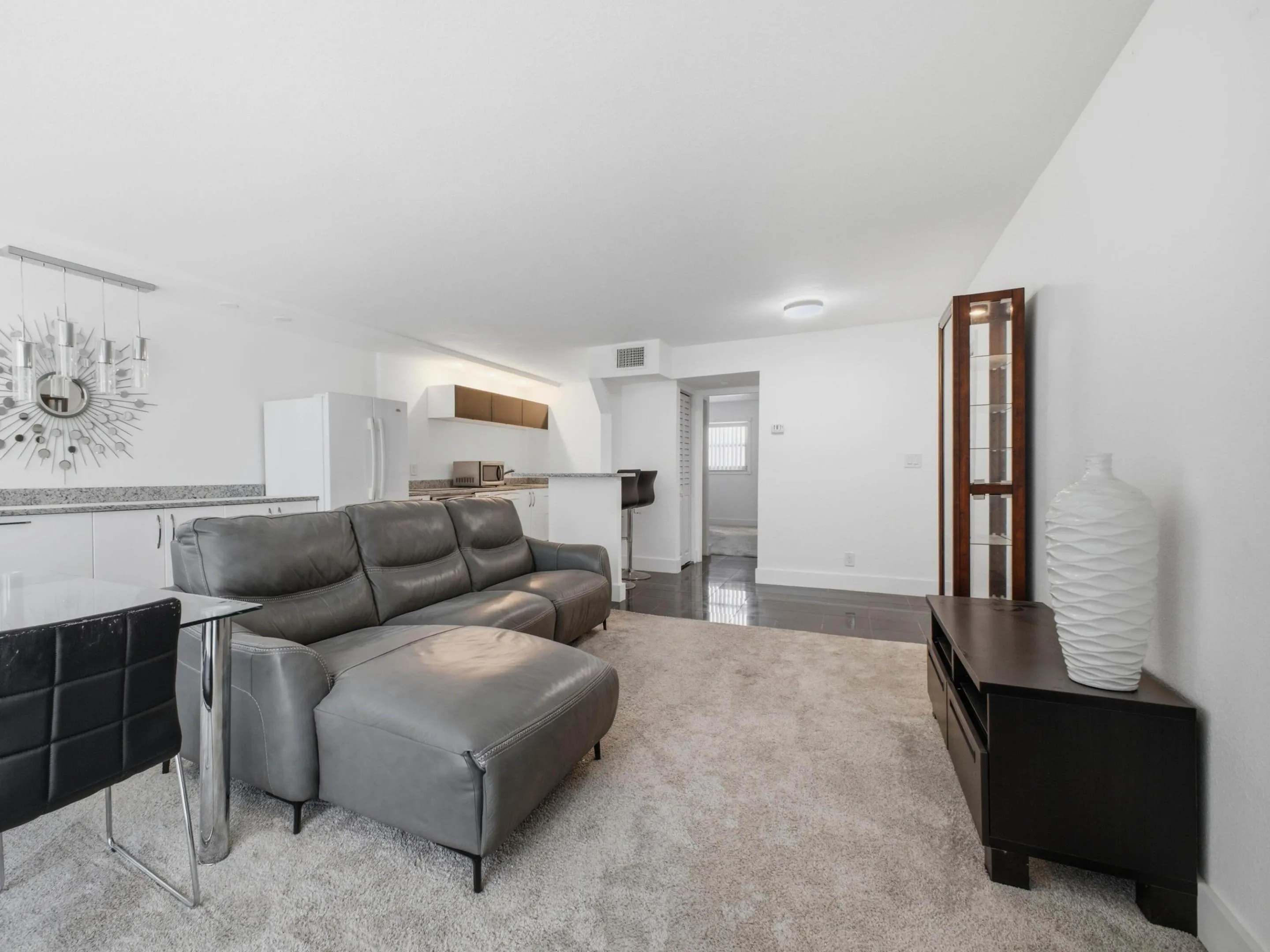 555 NW 4th Avenue #218