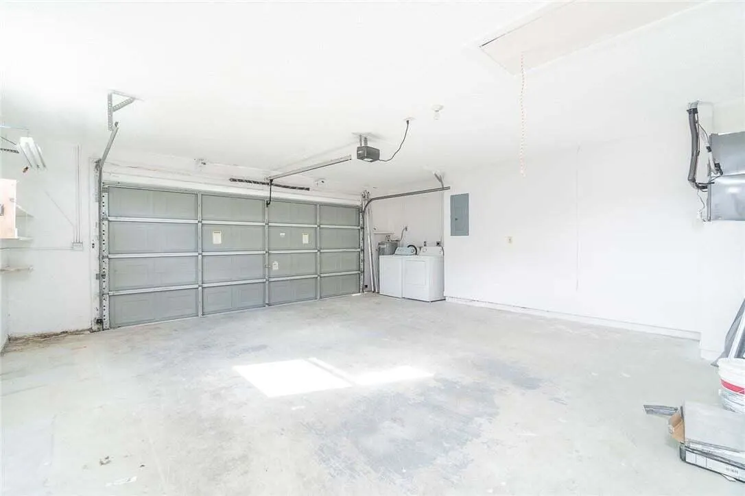 3830 ROWENA Circle