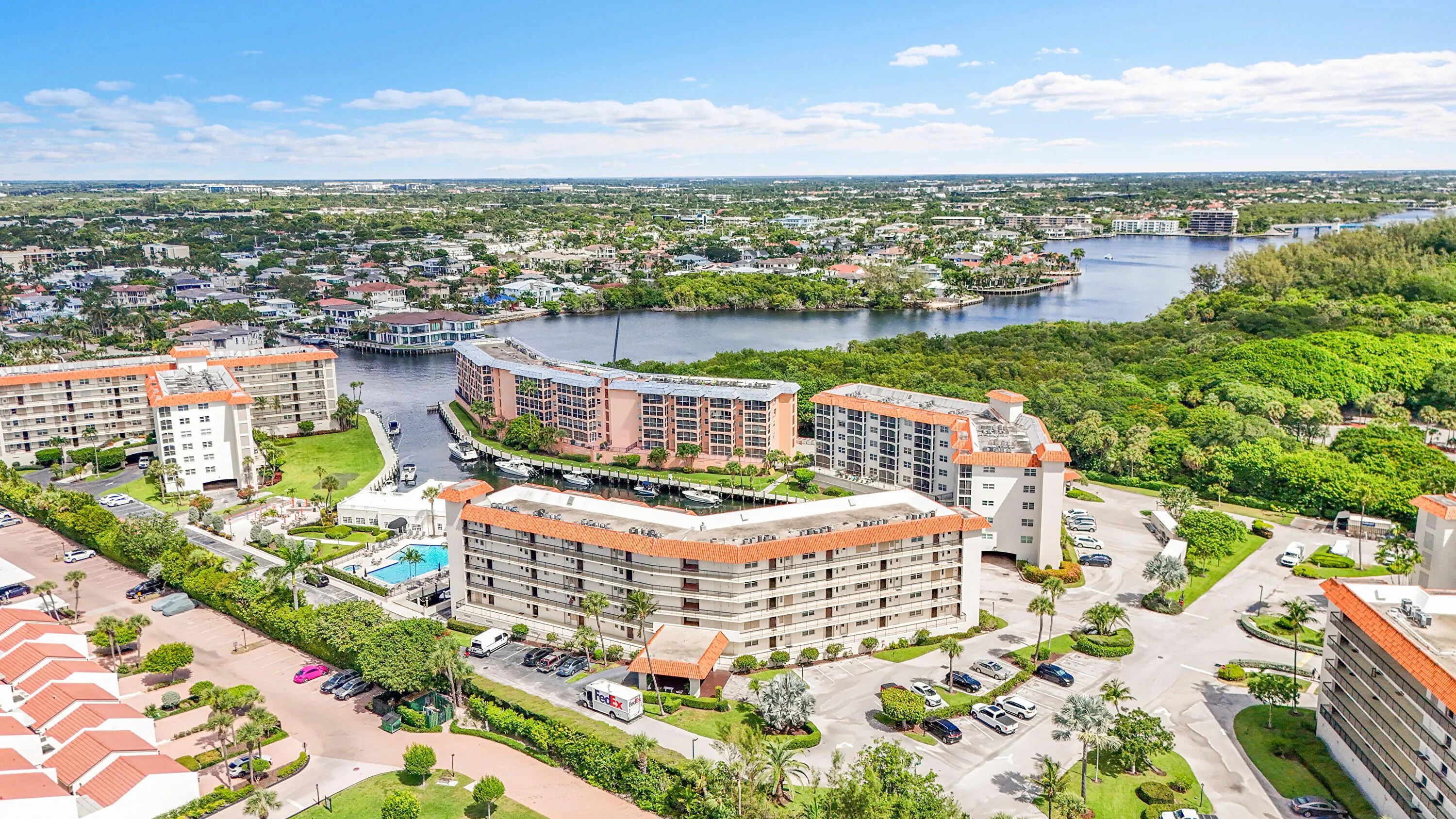 2871 N Ocean Boulevard #M338