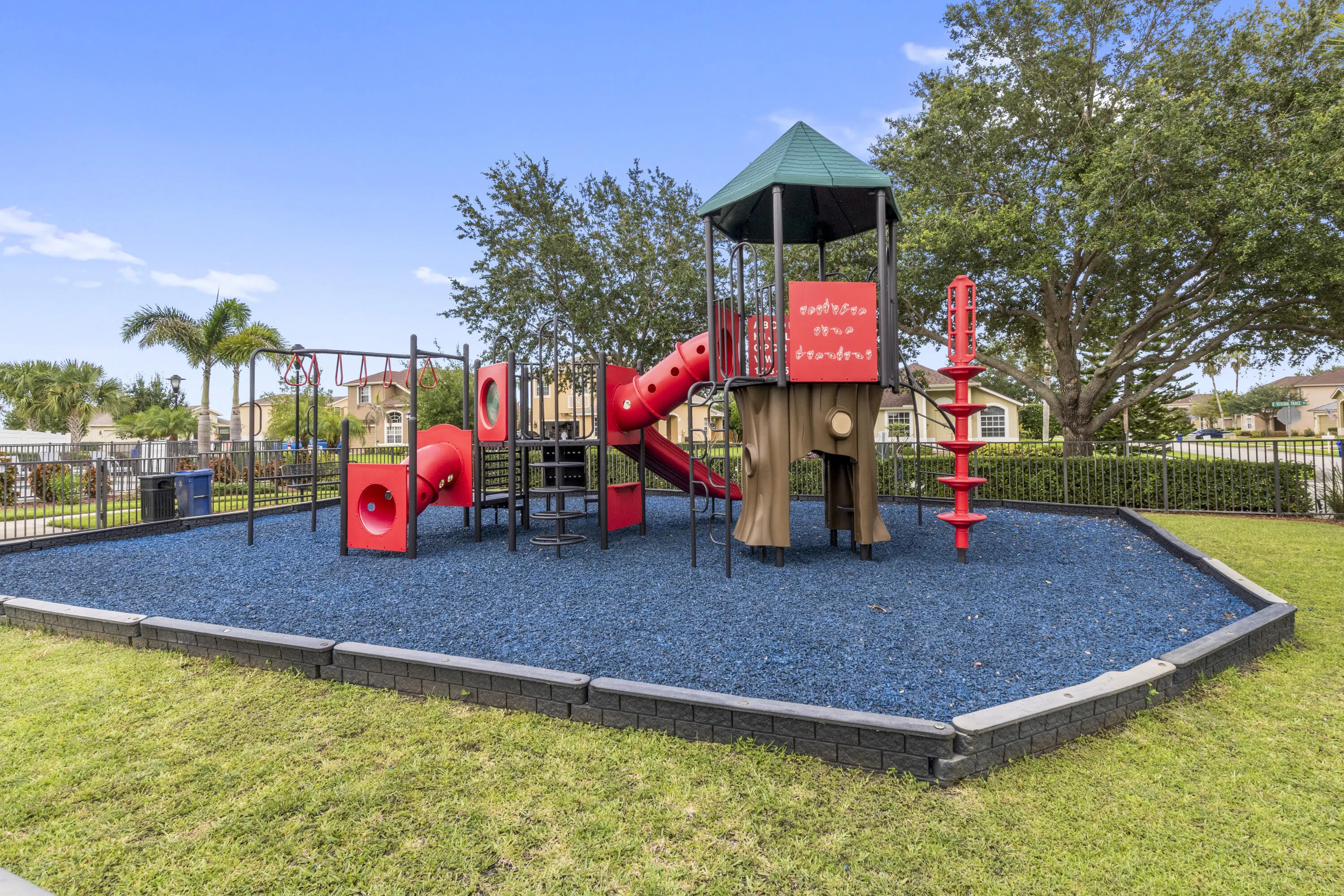 9907 E VERONA Circle