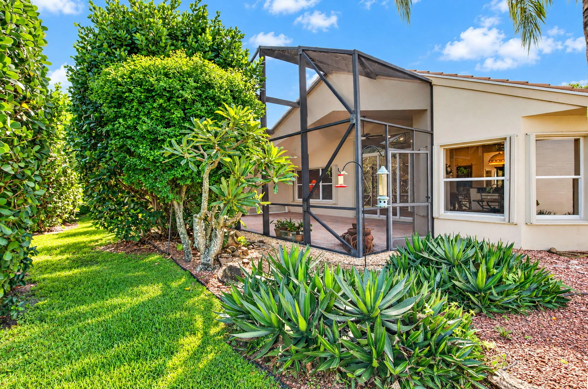 8161 LA JOLLA VISTA Lane