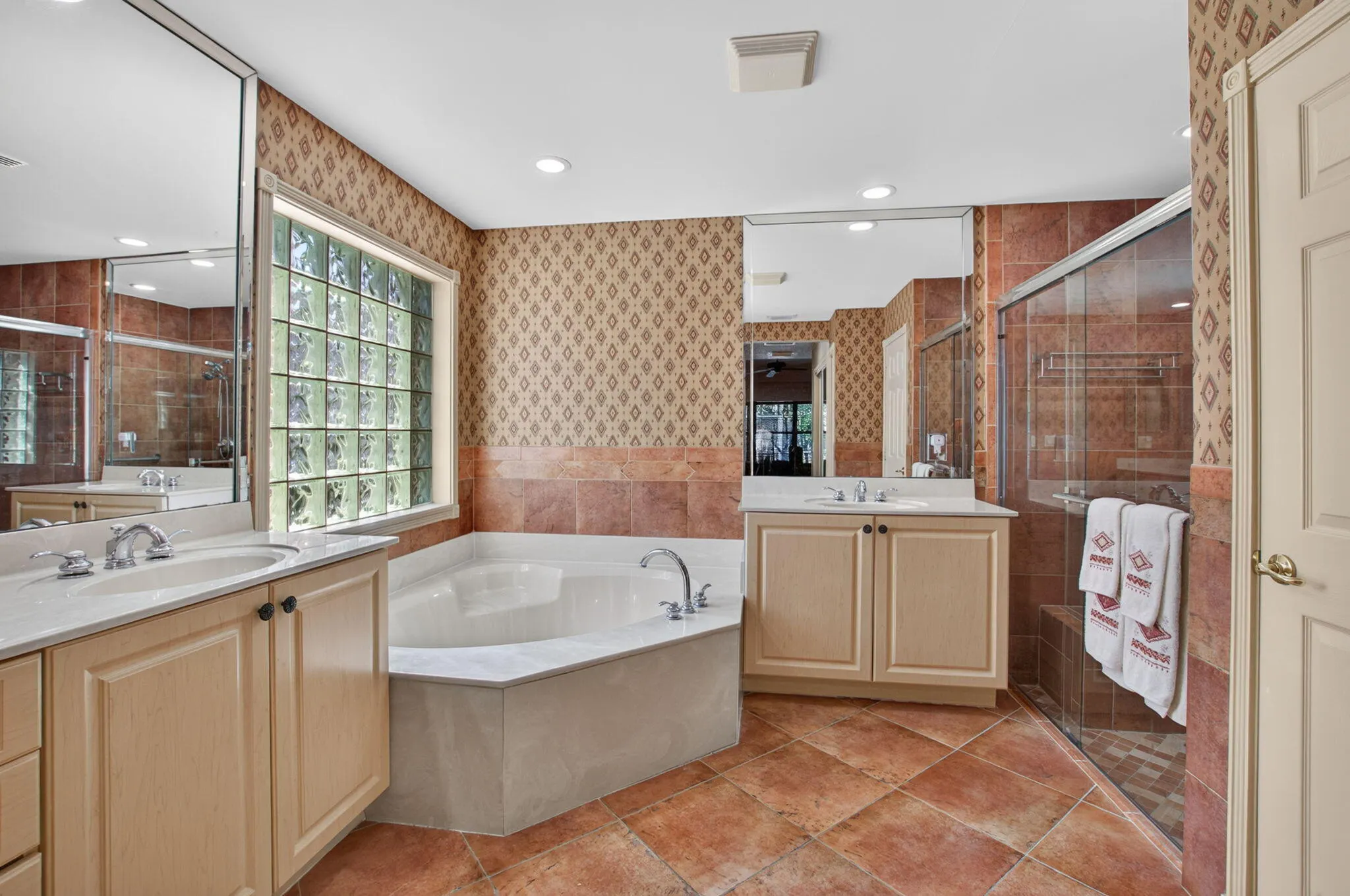 8161 LA JOLLA VISTA Lane