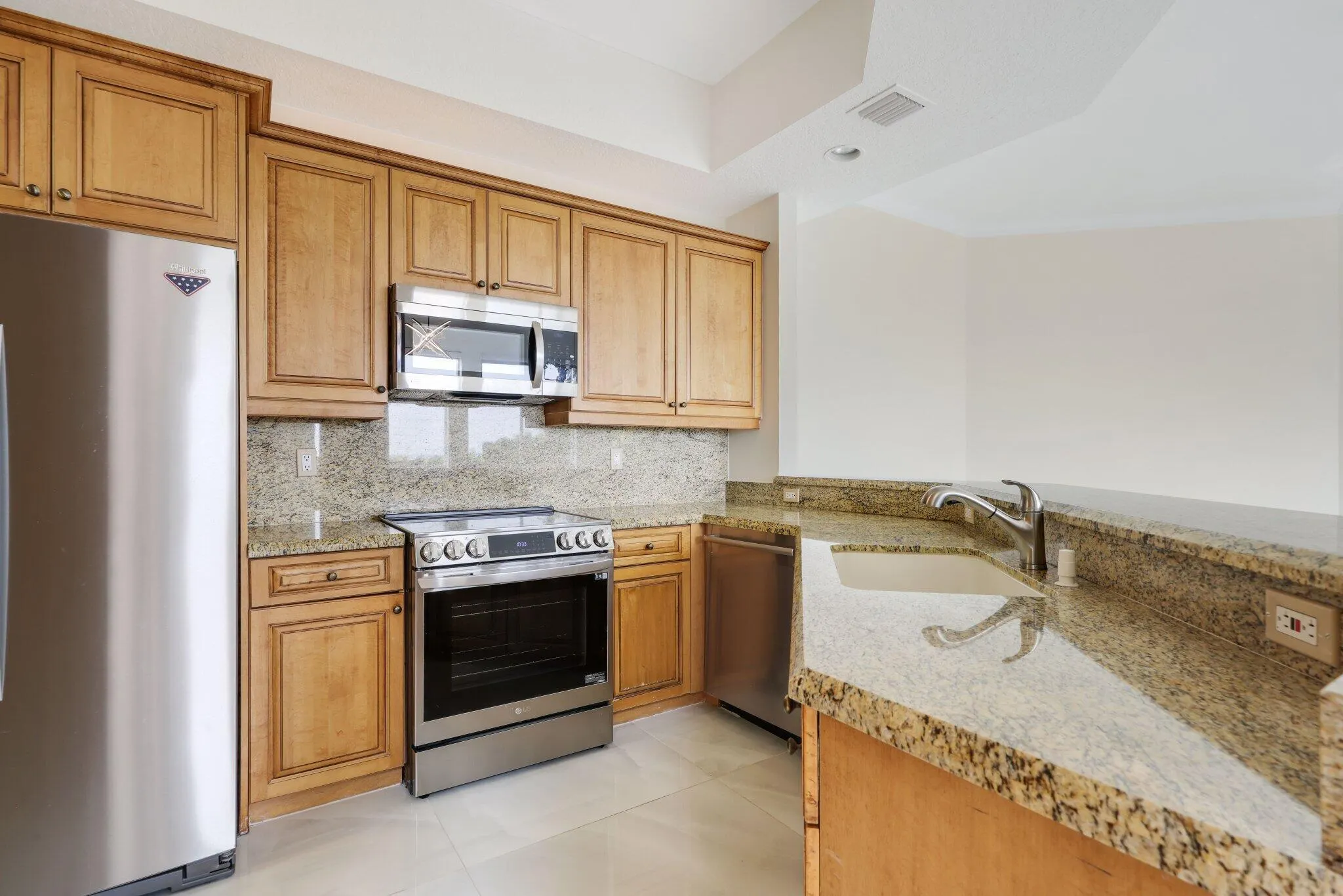 1835 S Ocean Boulevard #L