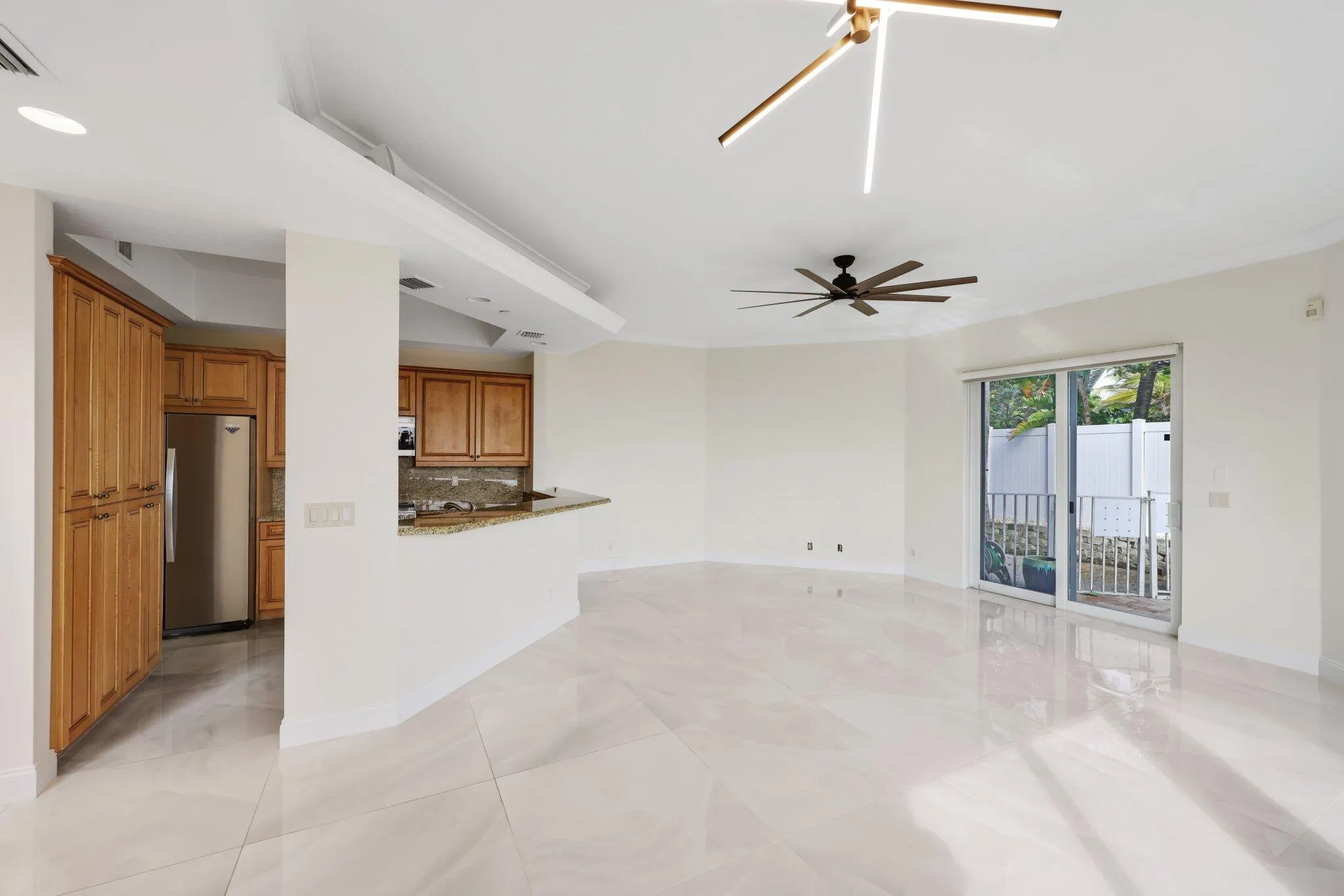 1835 S Ocean Boulevard #L