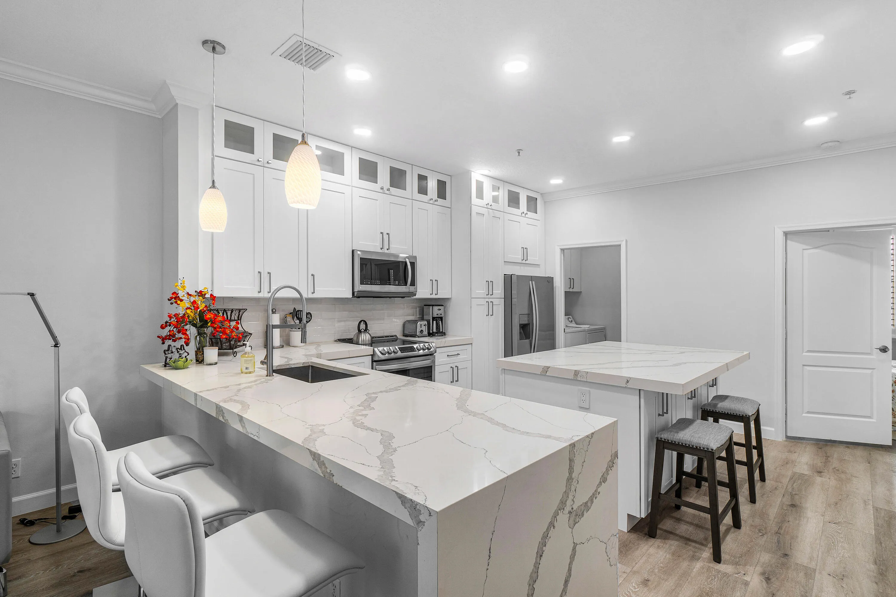 65 SE 5th Avenue
