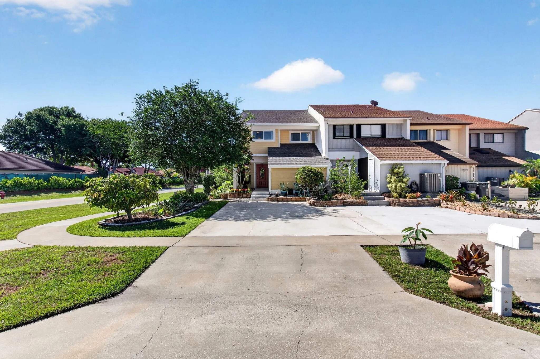 12324 Westhampton Circle