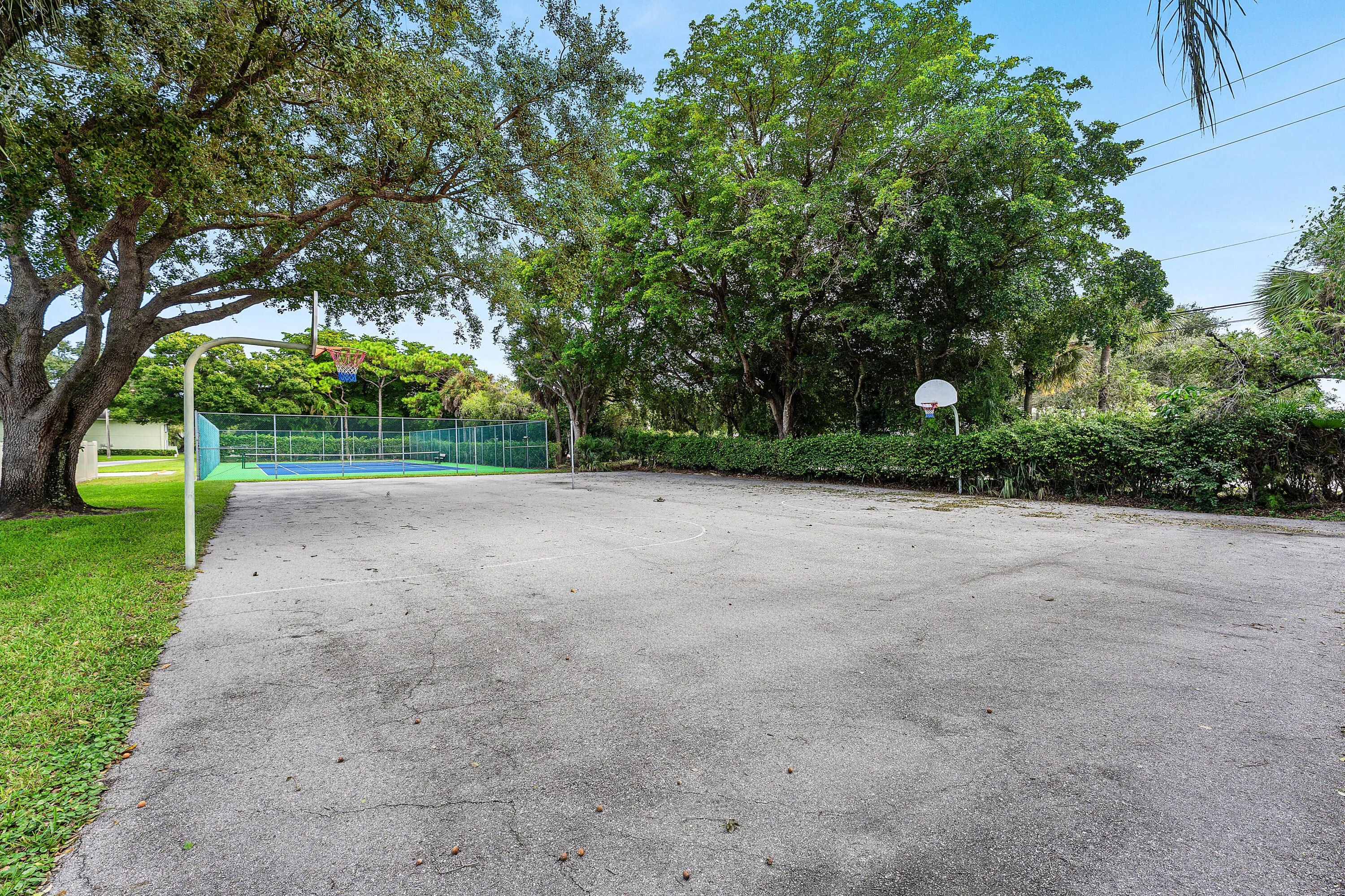 1401 Sabal Ridge Circle #F