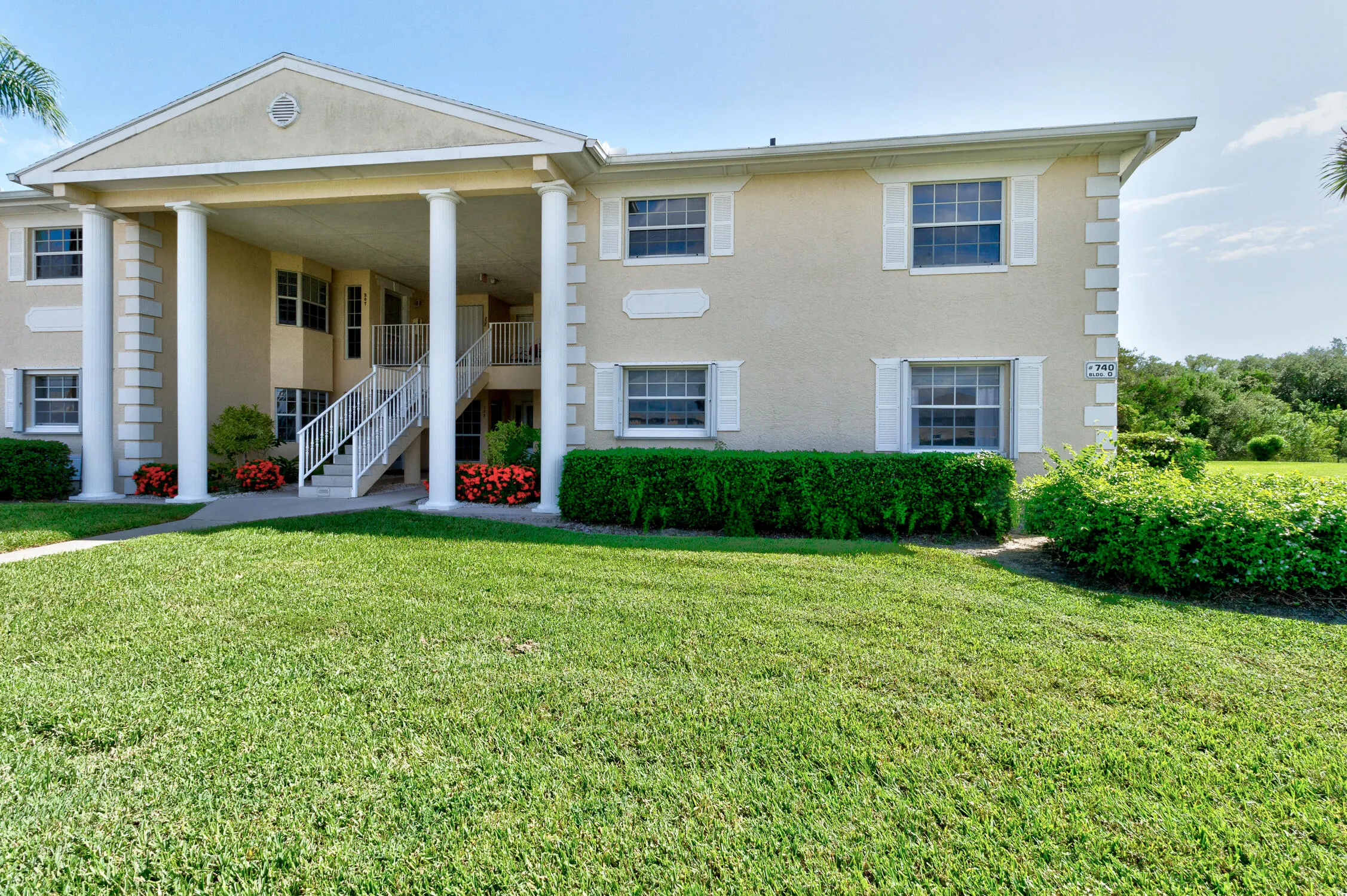 740 LAKE ORCHID Circle #108