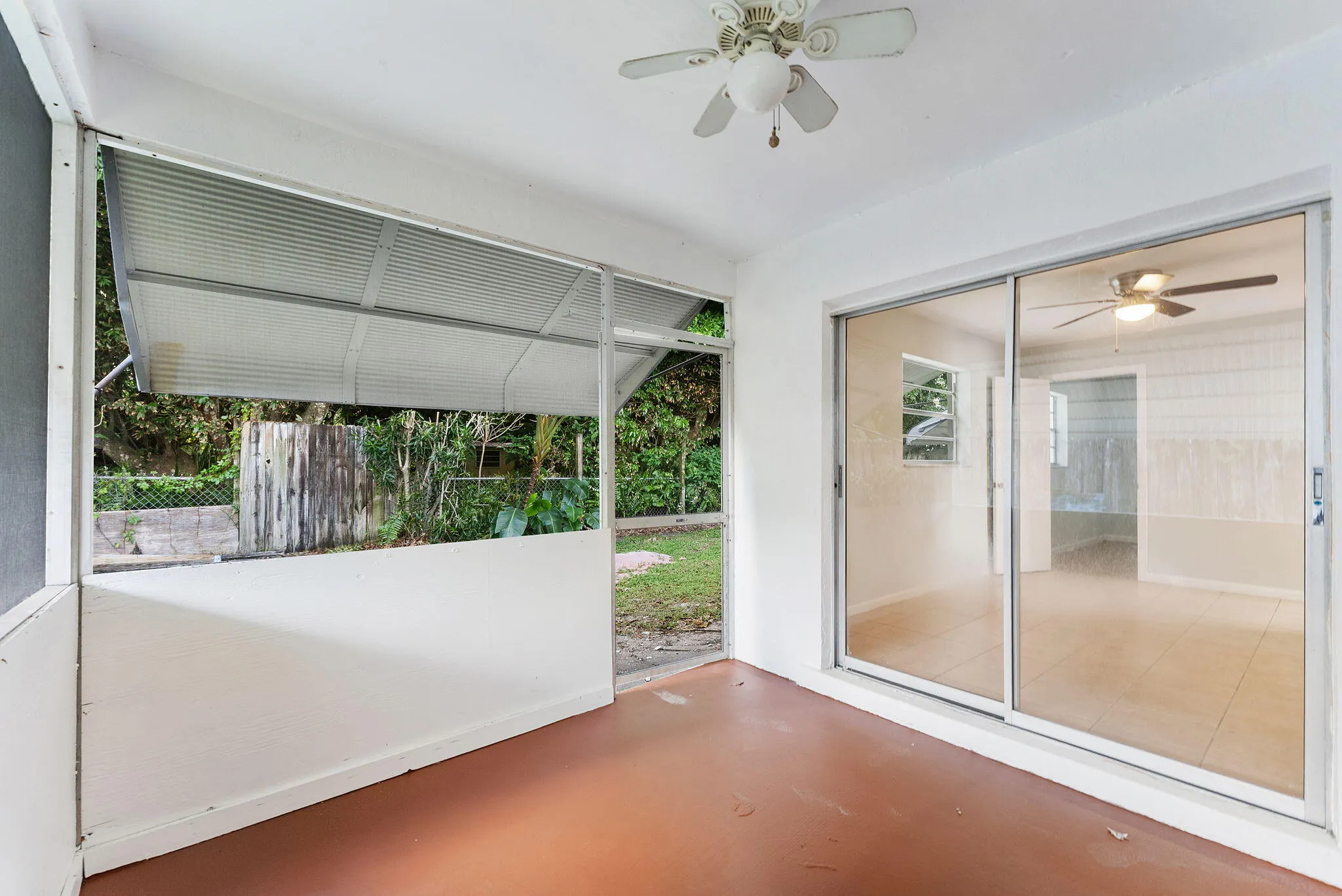 415 NW 7TH Court