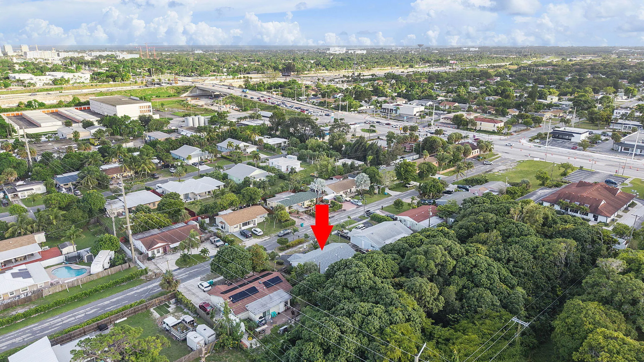 415 NW 7TH Court