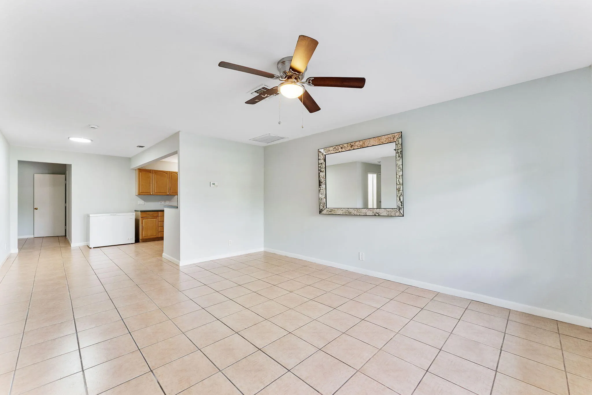 415 NW 7TH Court