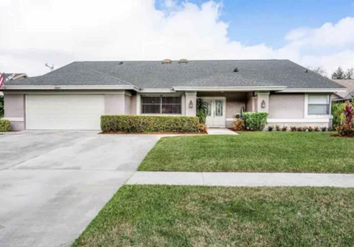 13809 BARBERRY Drive