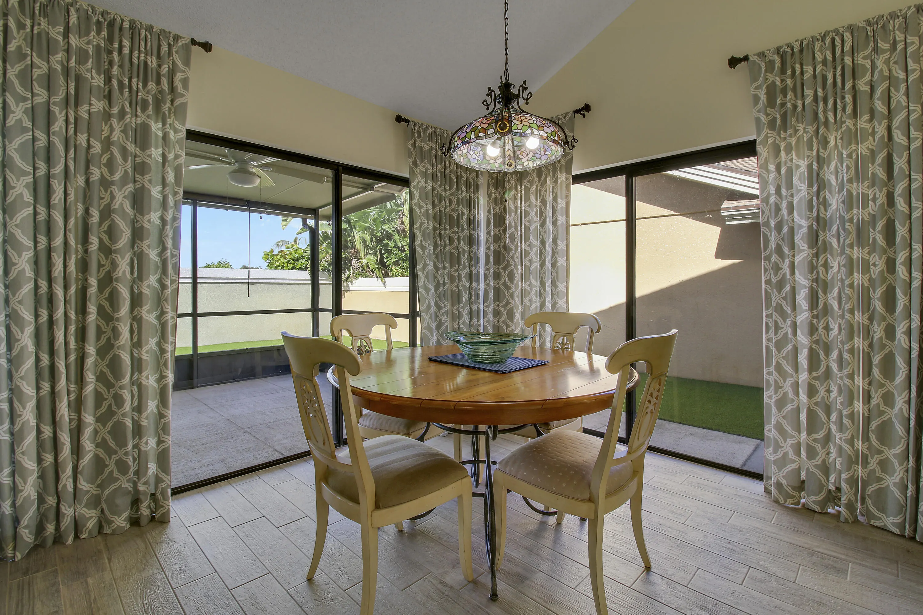 218 RIDGE Road