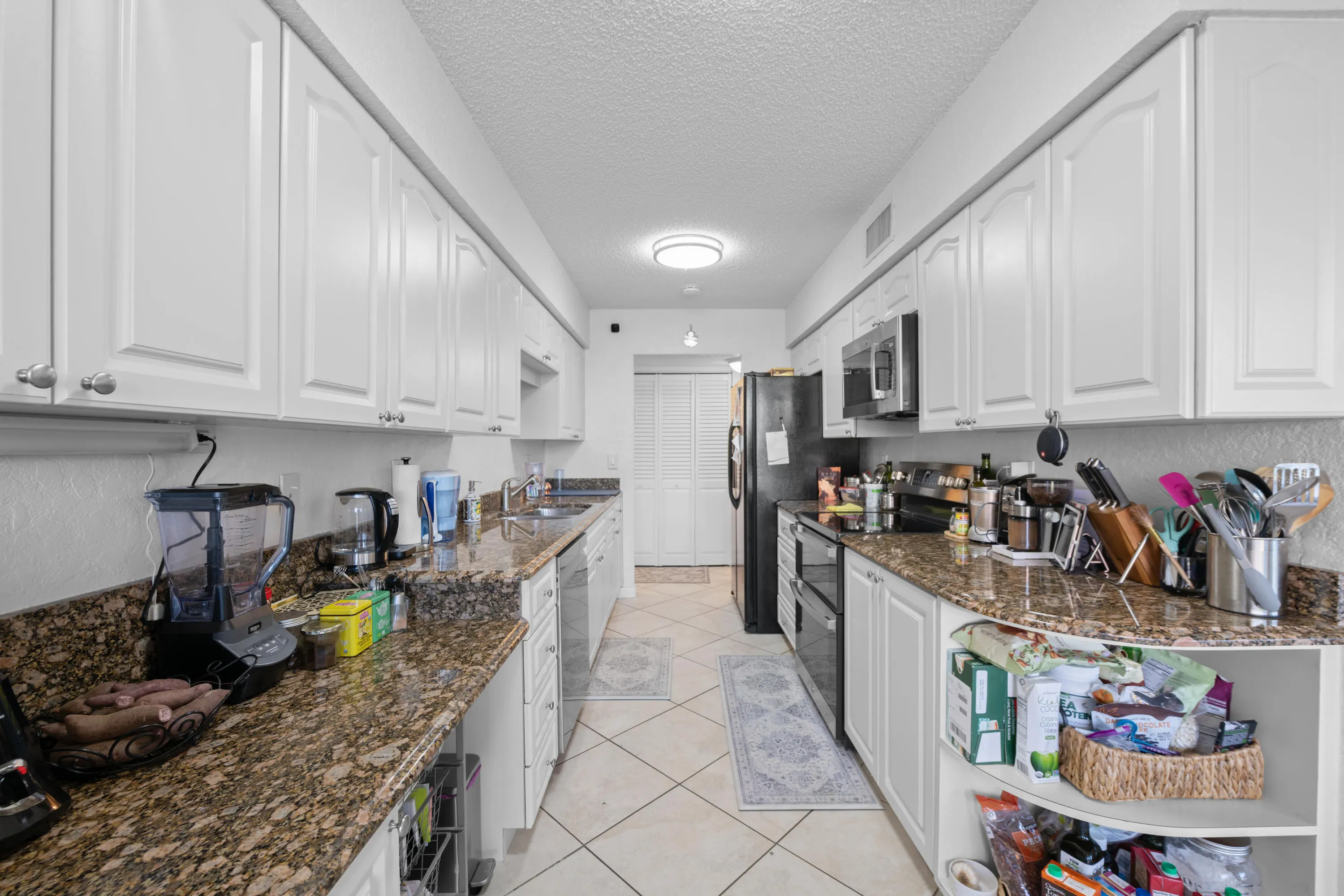 800 Jeffery Street #205