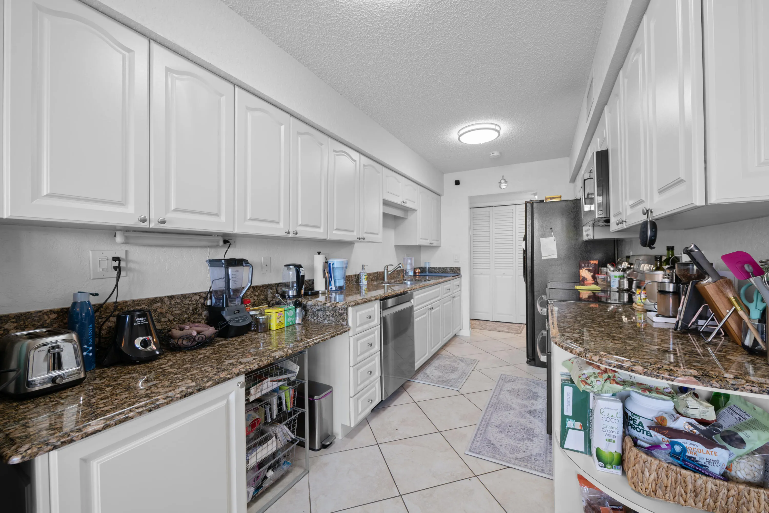 800 Jeffery Street #205